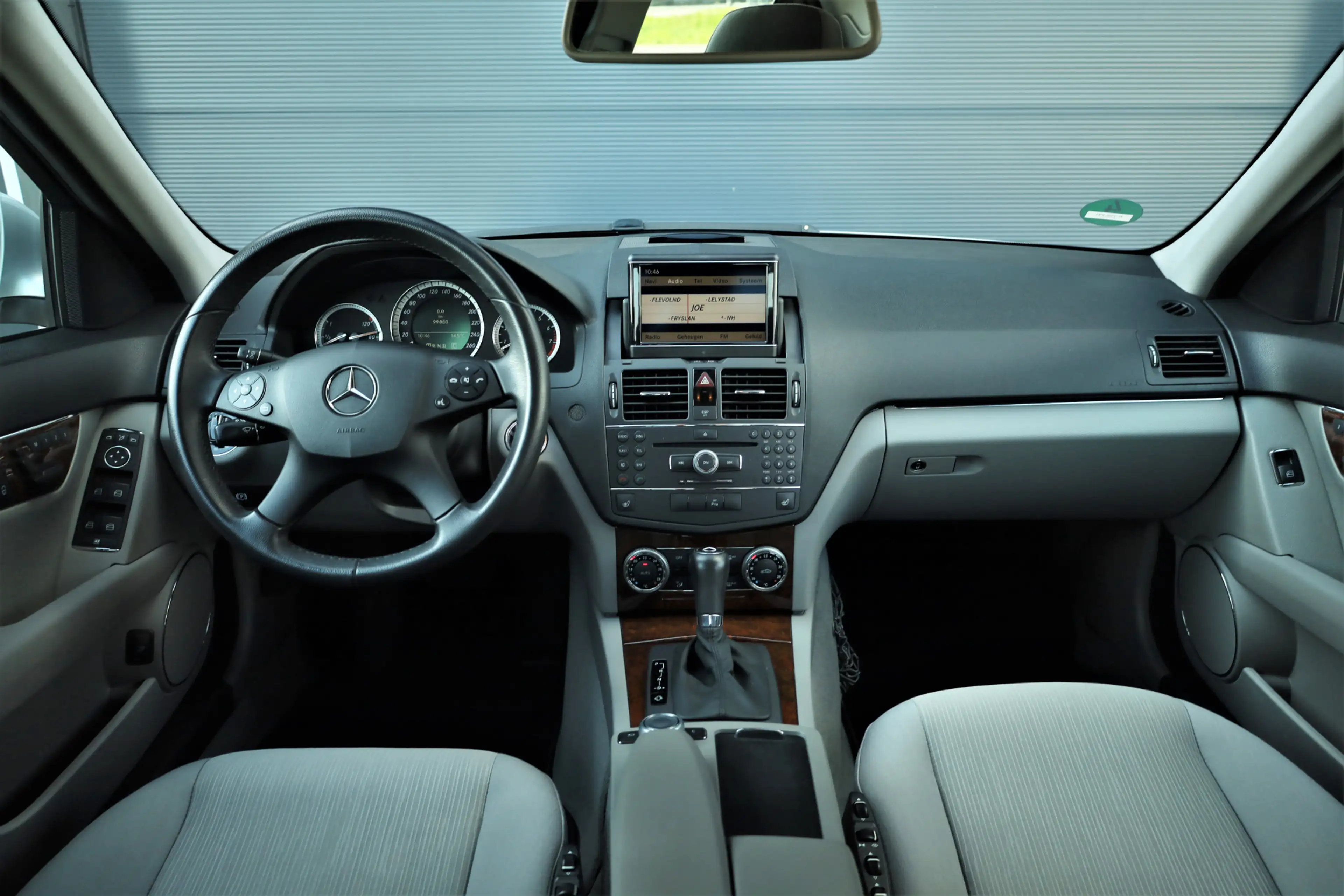 Mercedes-Benz C 350 C Elegance 4-Matic Youngtimer — photo 12