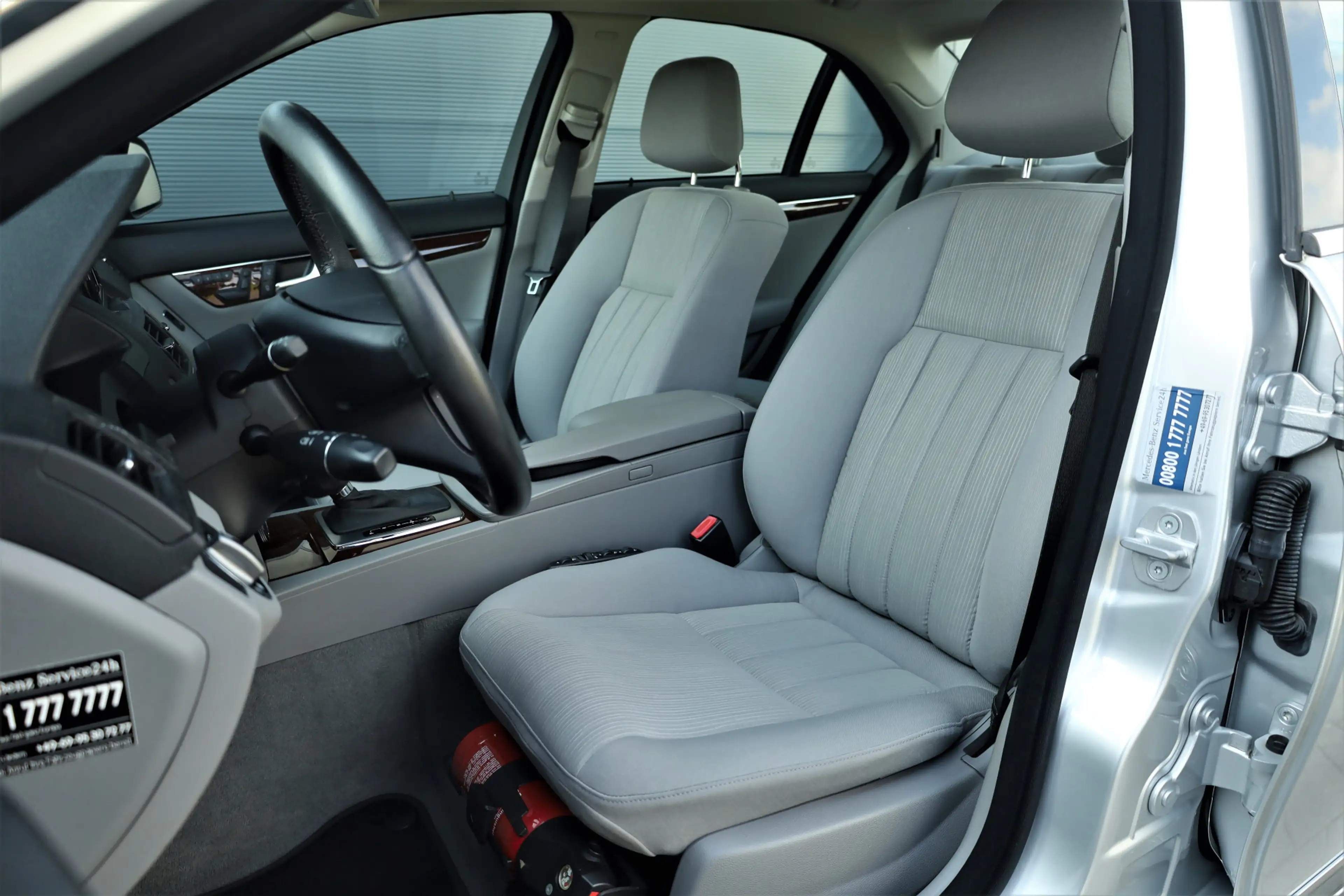 Mercedes-Benz C 350 C Elegance 4-Matic Youngtimer — photo 7