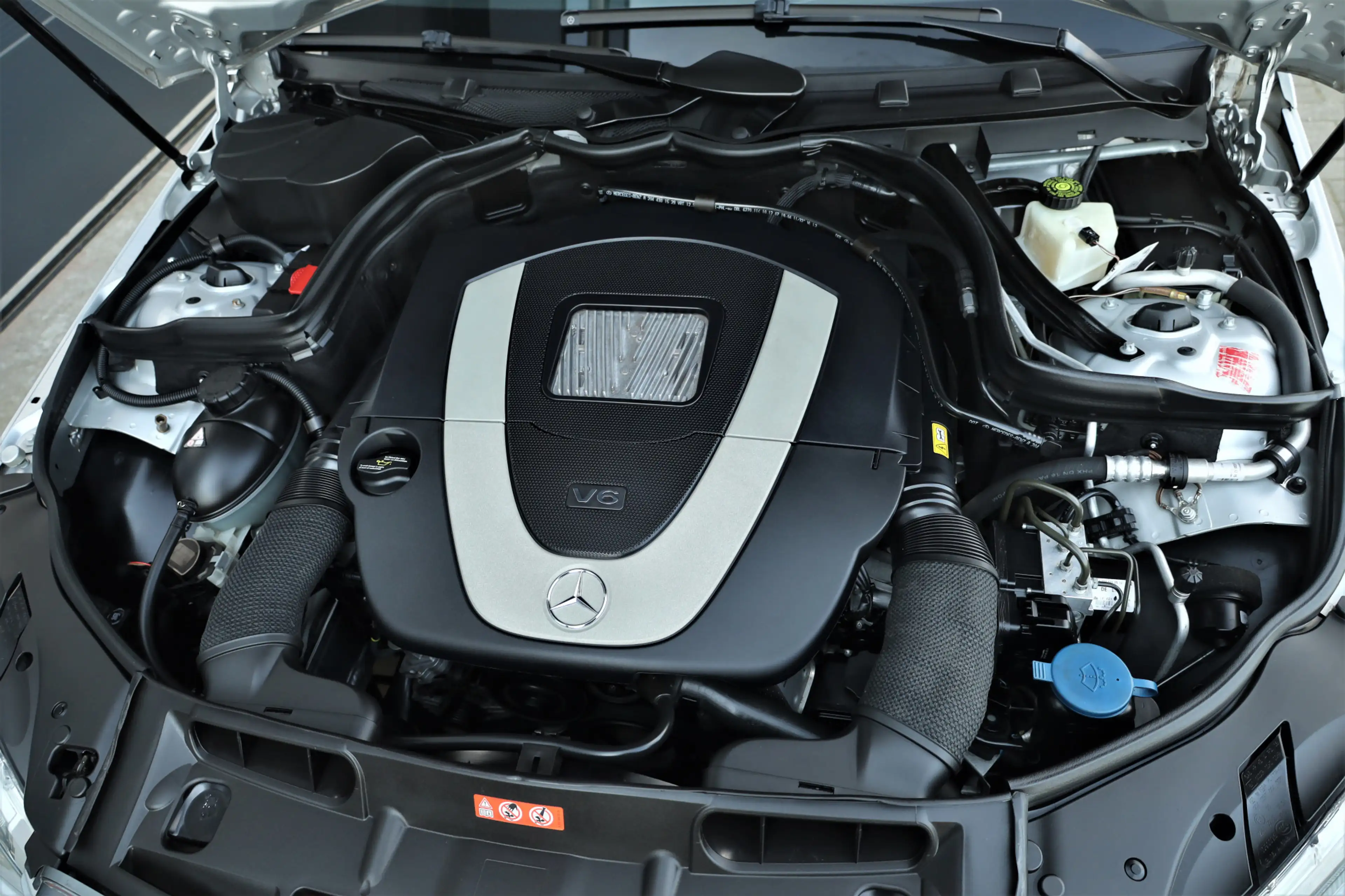Mercedes-Benz C 350 C Elegance 4-Matic Youngtimer — photo 9