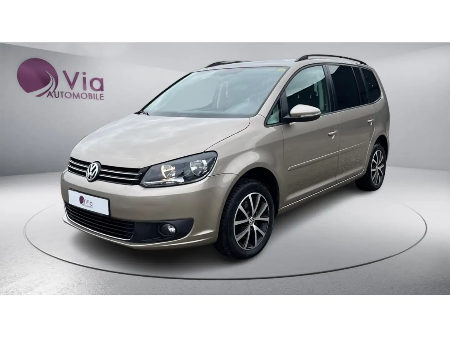 Volkswagen Touran 1.6 TDI 105 DSG 7  Carat - TOIT OUVRANT / SIEGES C Brun - 1