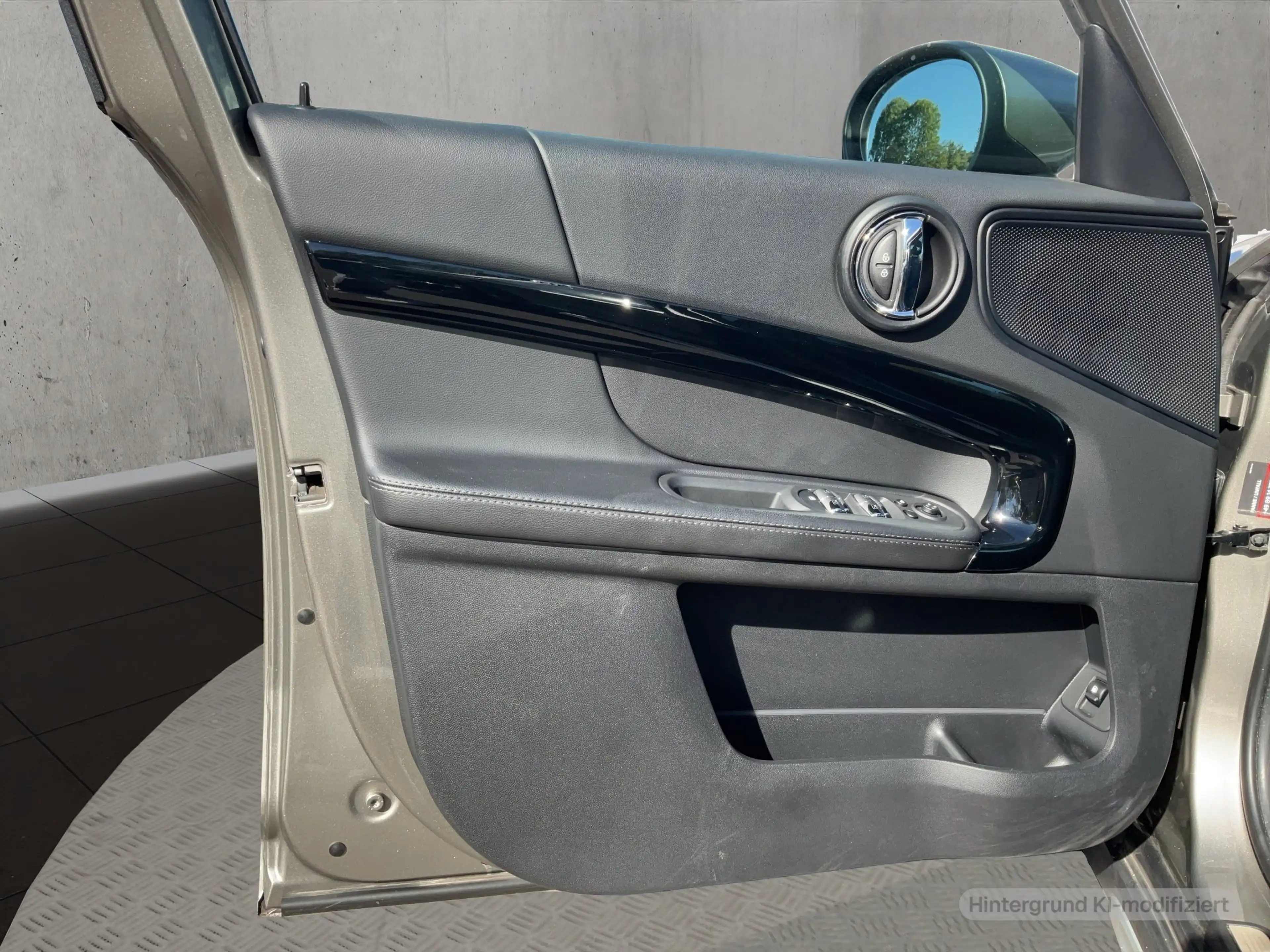 MINI Cooper SE Countryman Cooper S E ALL4 — photo 13