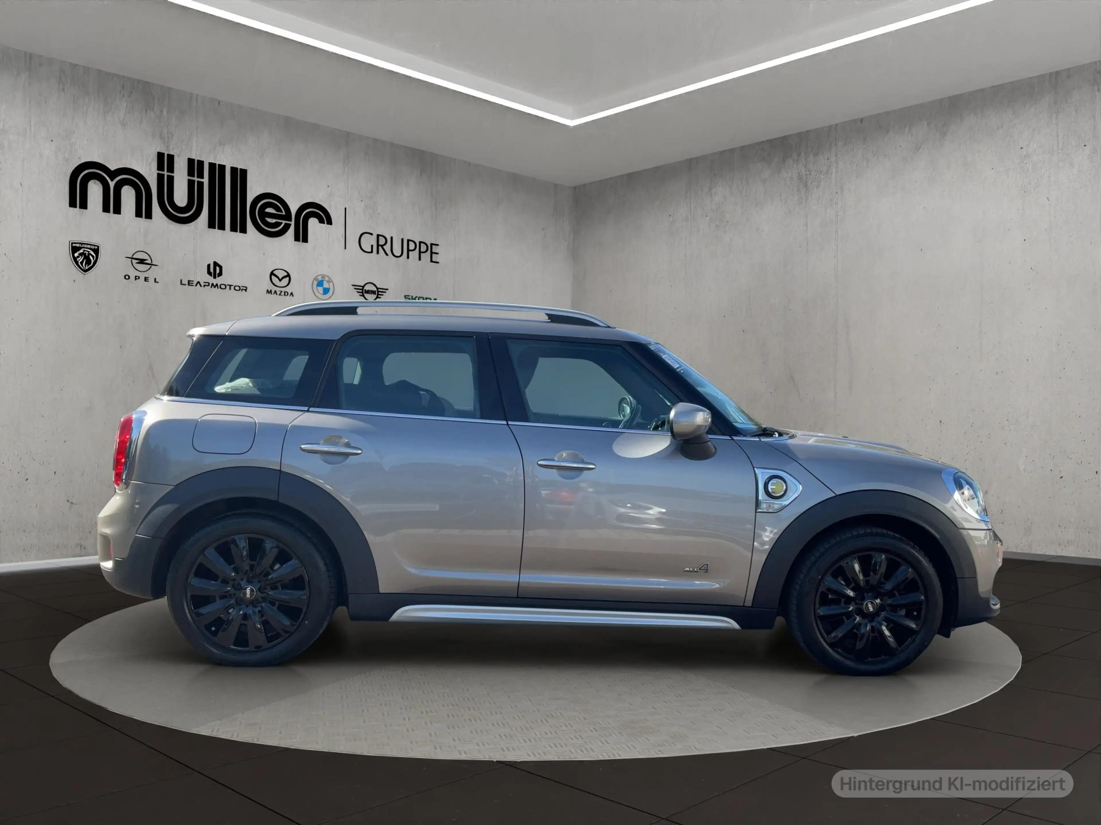 MINI Cooper SE Countryman Cooper S E ALL4 — photo 7