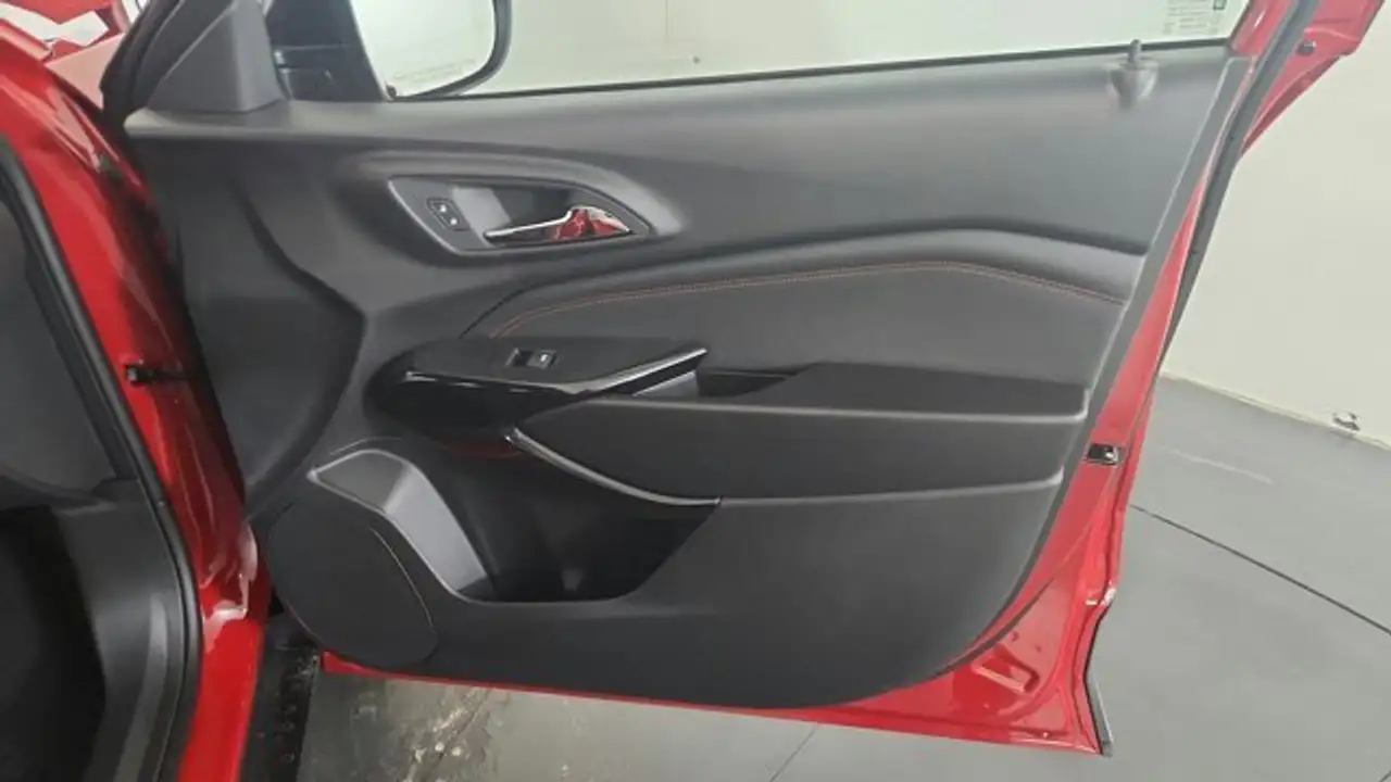 Chevrolet Trax снимка Chevrolet Trax