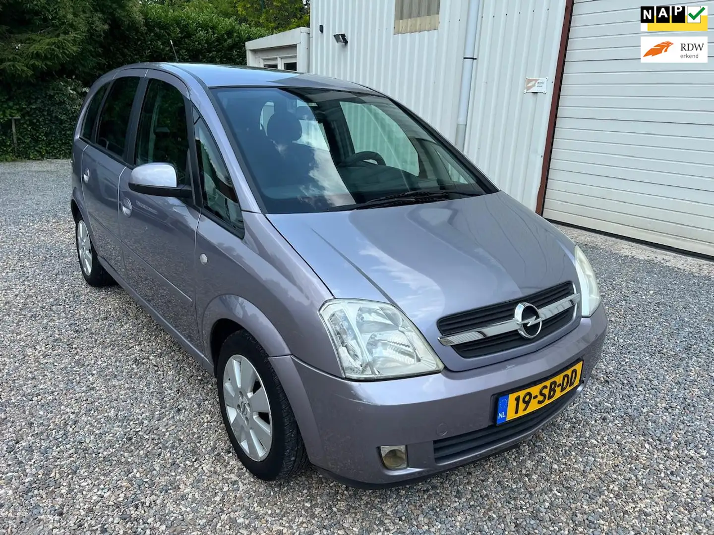 Opel Meriva 1.8-16V Cosmo AUTOMAAT.AIRCO.NEW-APK.NAP! Paars - 1