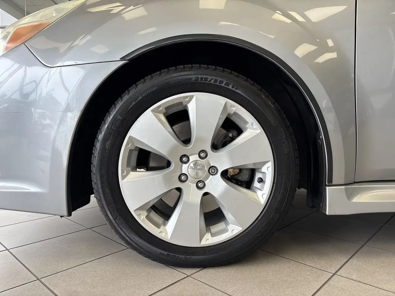 Subaru Legacy photo Subaru Legacy