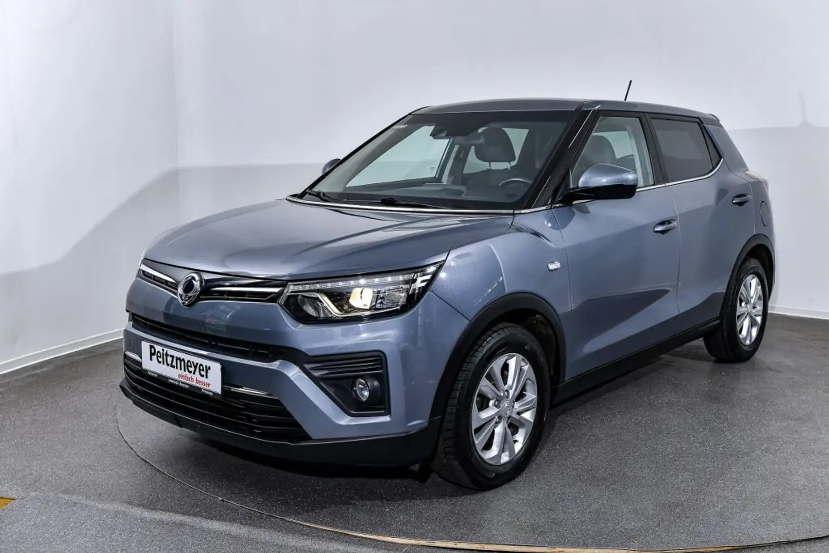 SsangYong Tivoli Tivoli 1.5 T-GDi 2WD Amber Grau - 1