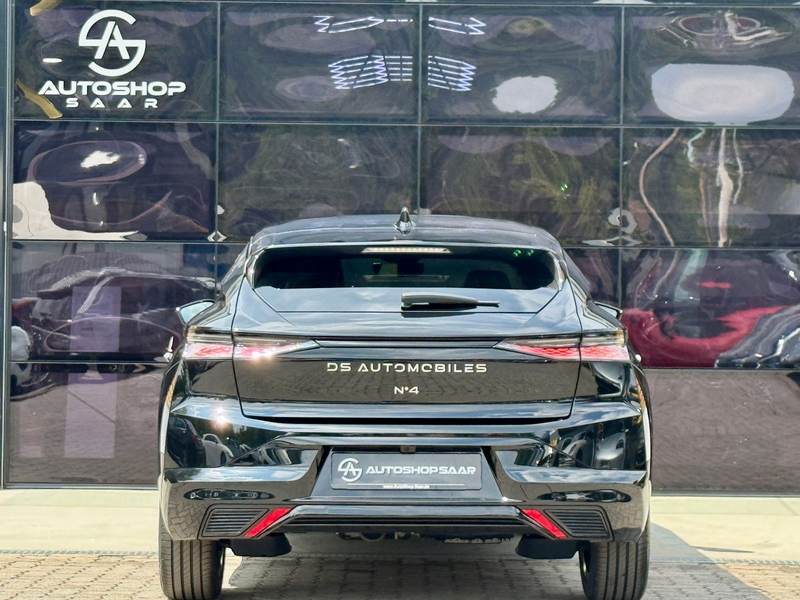 DS Automobiles Nº4 BlueHDi 130 DS Performance Line — photo 8
