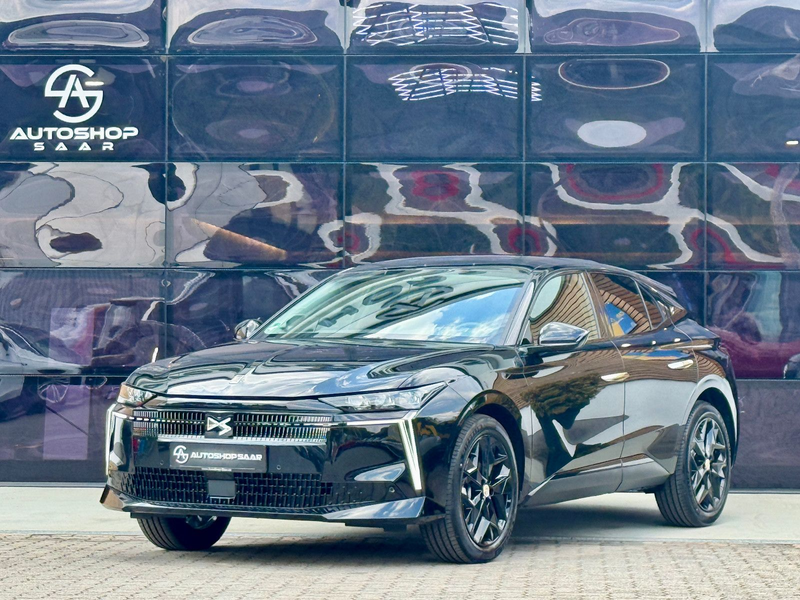 DS Automobiles Nº4 BlueHDi 130 DS Performance Line