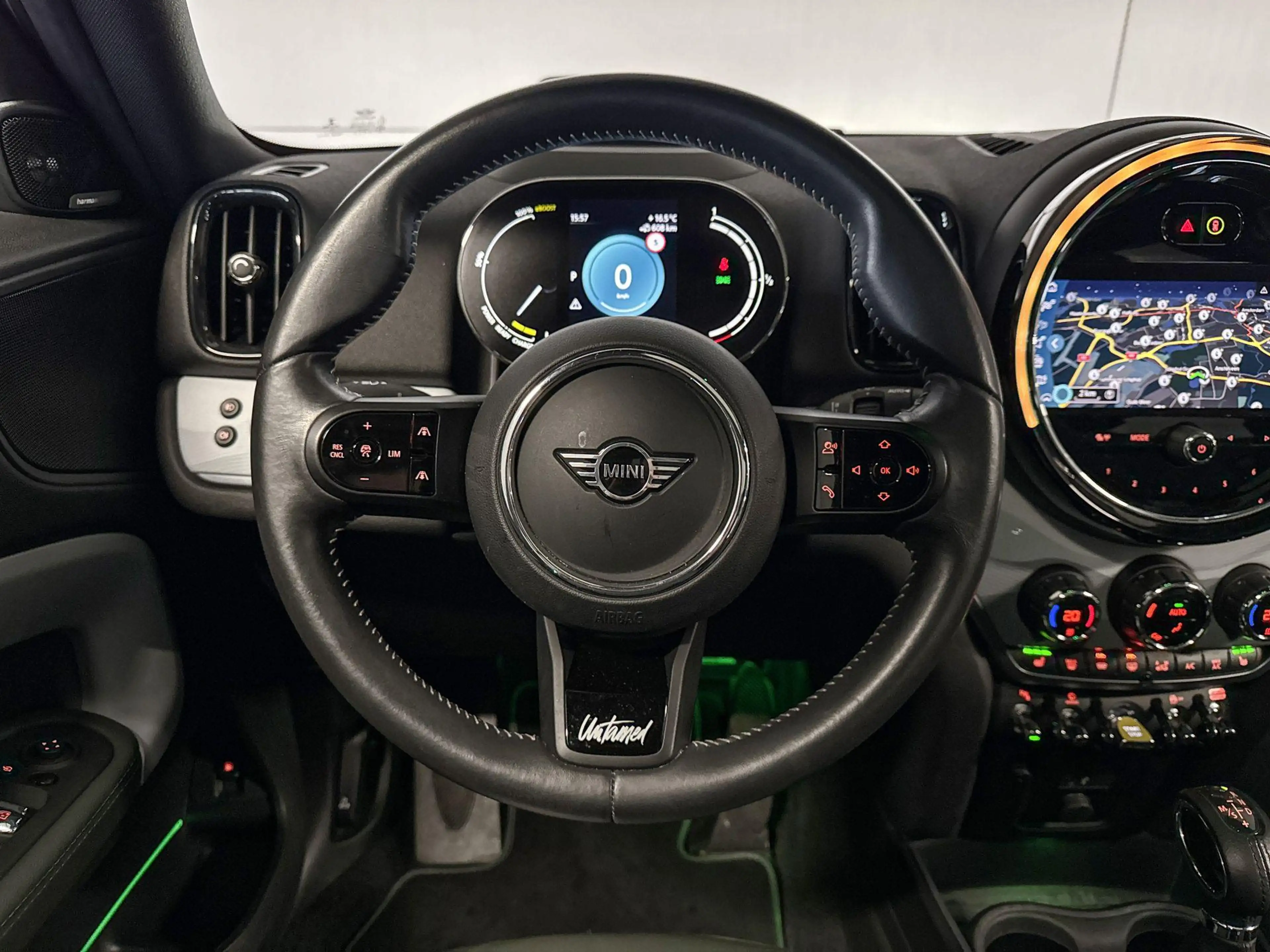 MINI Cooper SE Countryman 1.5 ALL4 Untamed Edition — photo 13