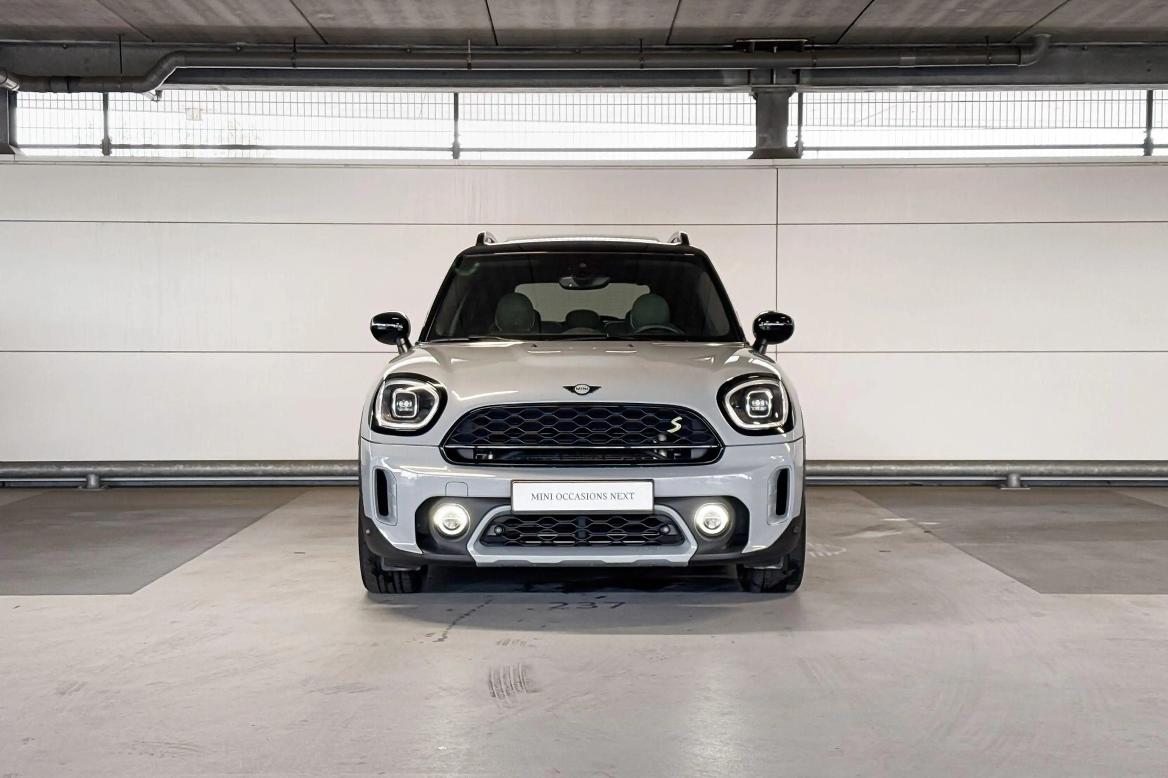 MINI Cooper SE Countryman 1.5 ALL4 Untamed Edition — photo 5