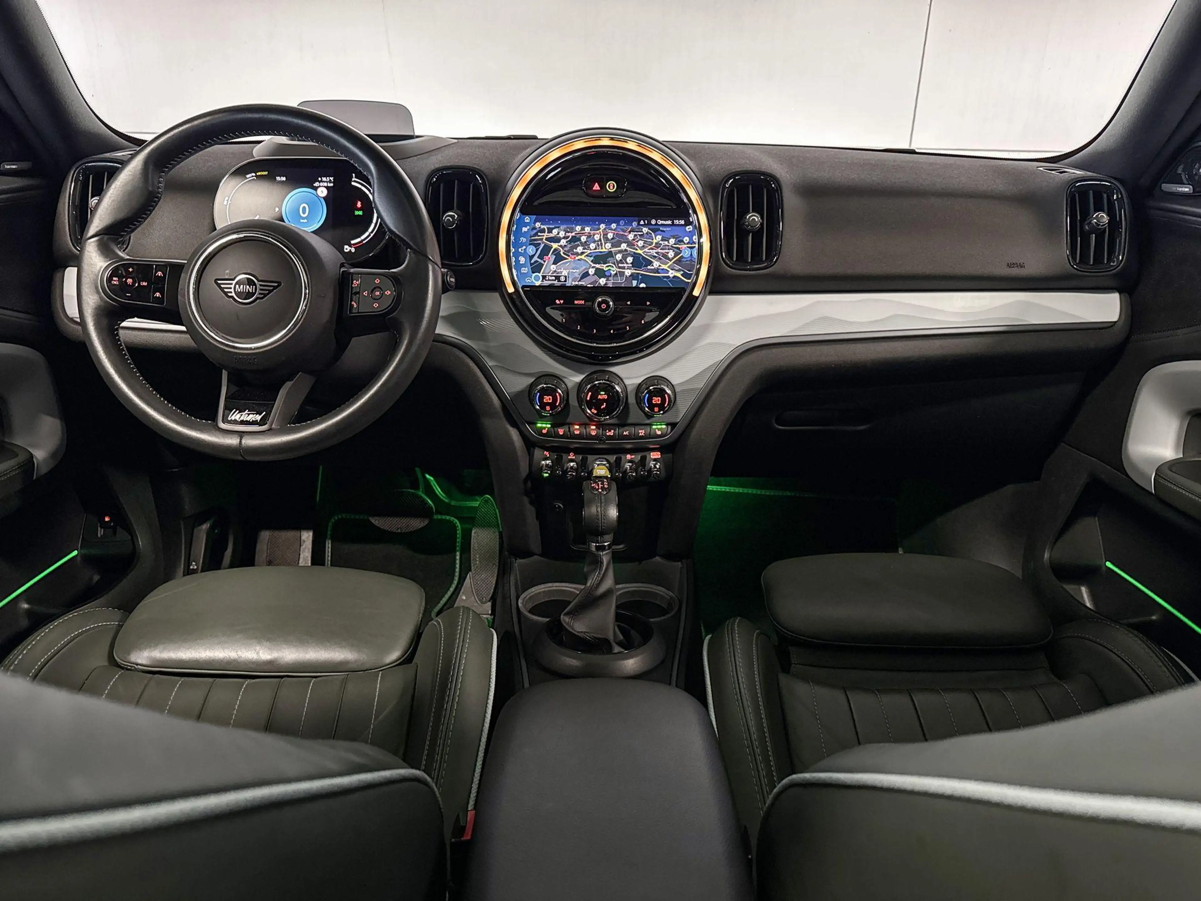 MINI Cooper SE Countryman 1.5 ALL4 Untamed Edition — photo 12