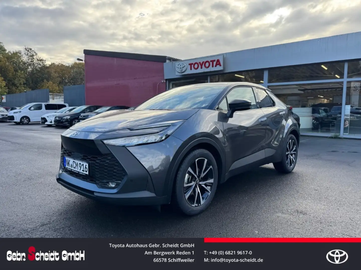 Toyota C-HR 1.8 Hybrid Team Deutschland Navi digitales Cockpit Grau - 1