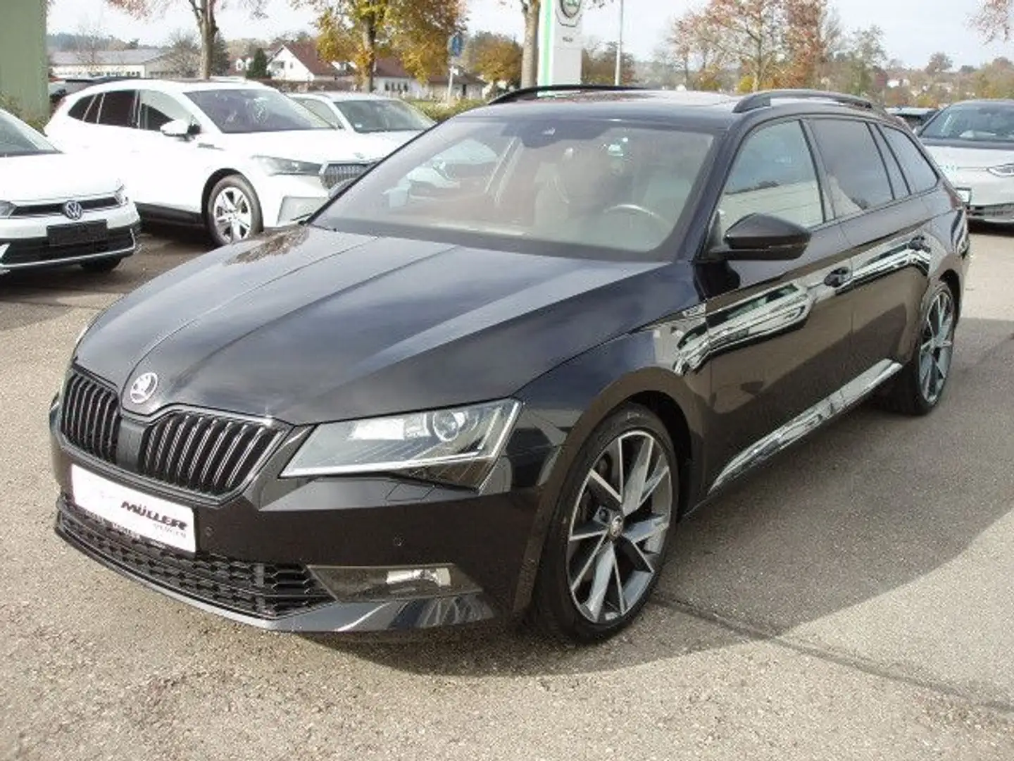 Skoda Superb Combi Sportline 4x4 AHK/KAMERA Schwarz - 2