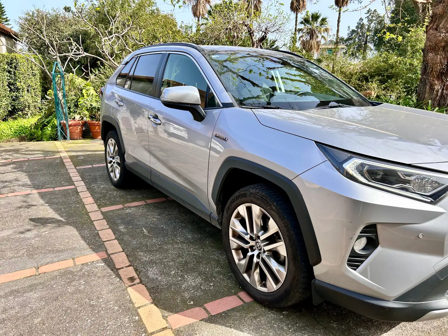 Toyota RAV 4 Rav4 2.5 vvt-ie Lounge 2wd 218cv e-cvt Argento - 2