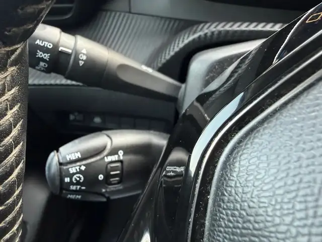 Peugeot 208 view 15