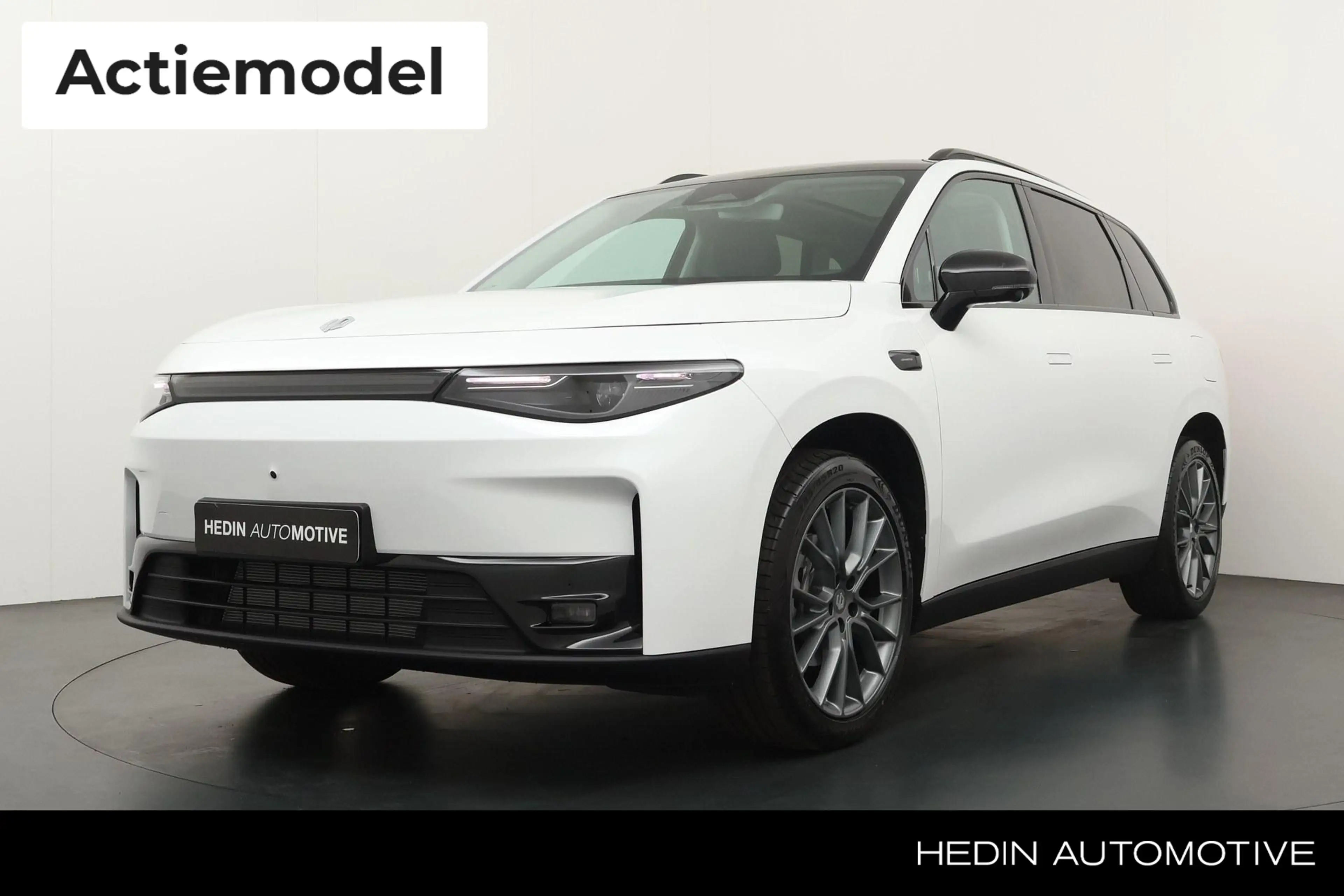 Leapmotor C10 REEV Design 28.4 kWh 215pk | Navigatie | Camera |