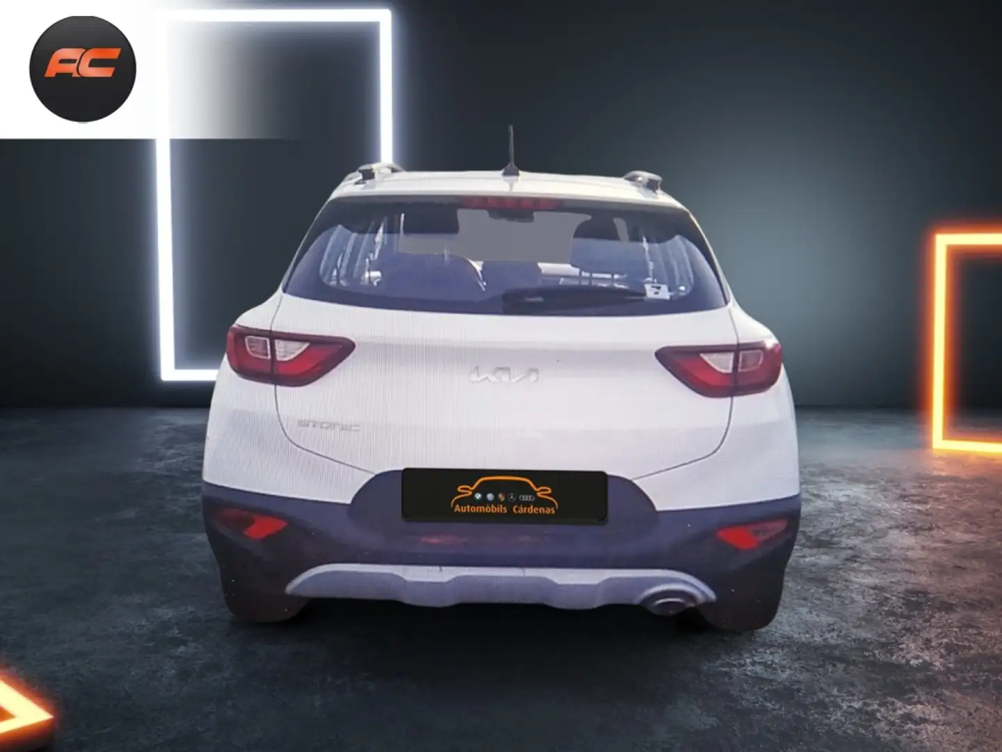 Kia Stonic 1.2 DPi Concept Plus Blanc - 2