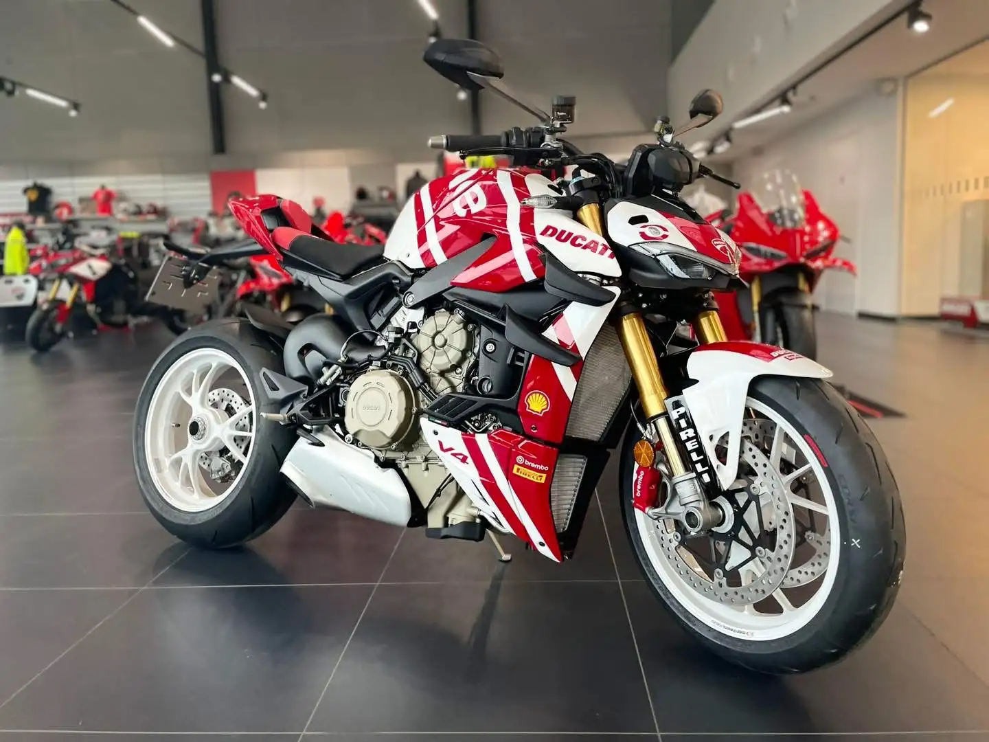 Ducati Streetfighter Supreme Alb - 1