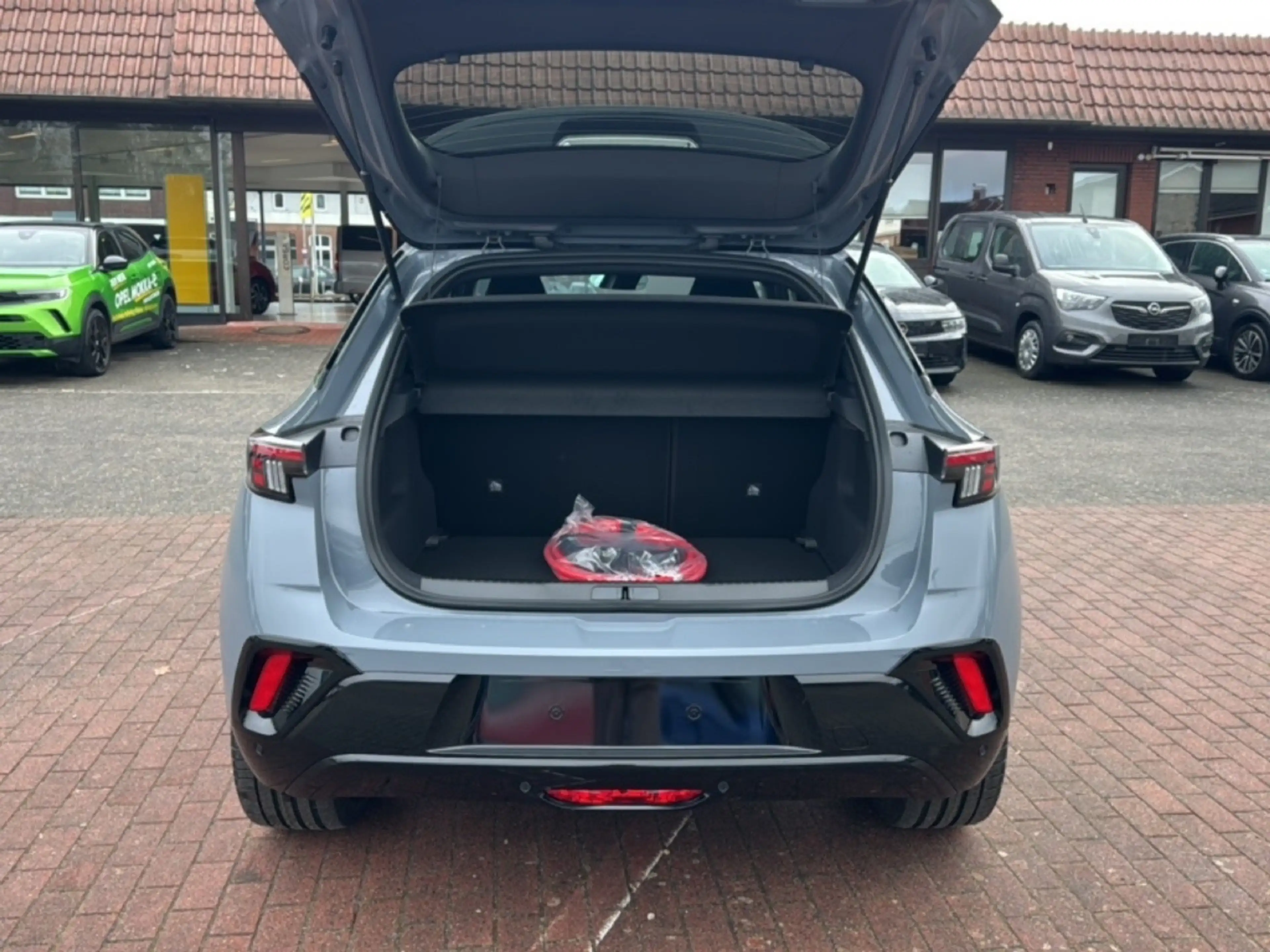 Opel Mokka-E GSE Keyless ACC Navi Matrix-LED SHZ Apple CarPlay — photo 6