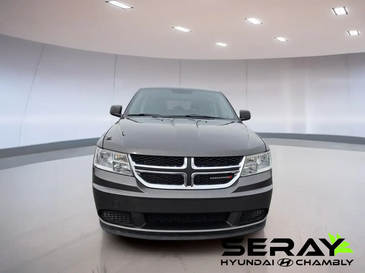 Dodge Journey снимка Dodge Journey