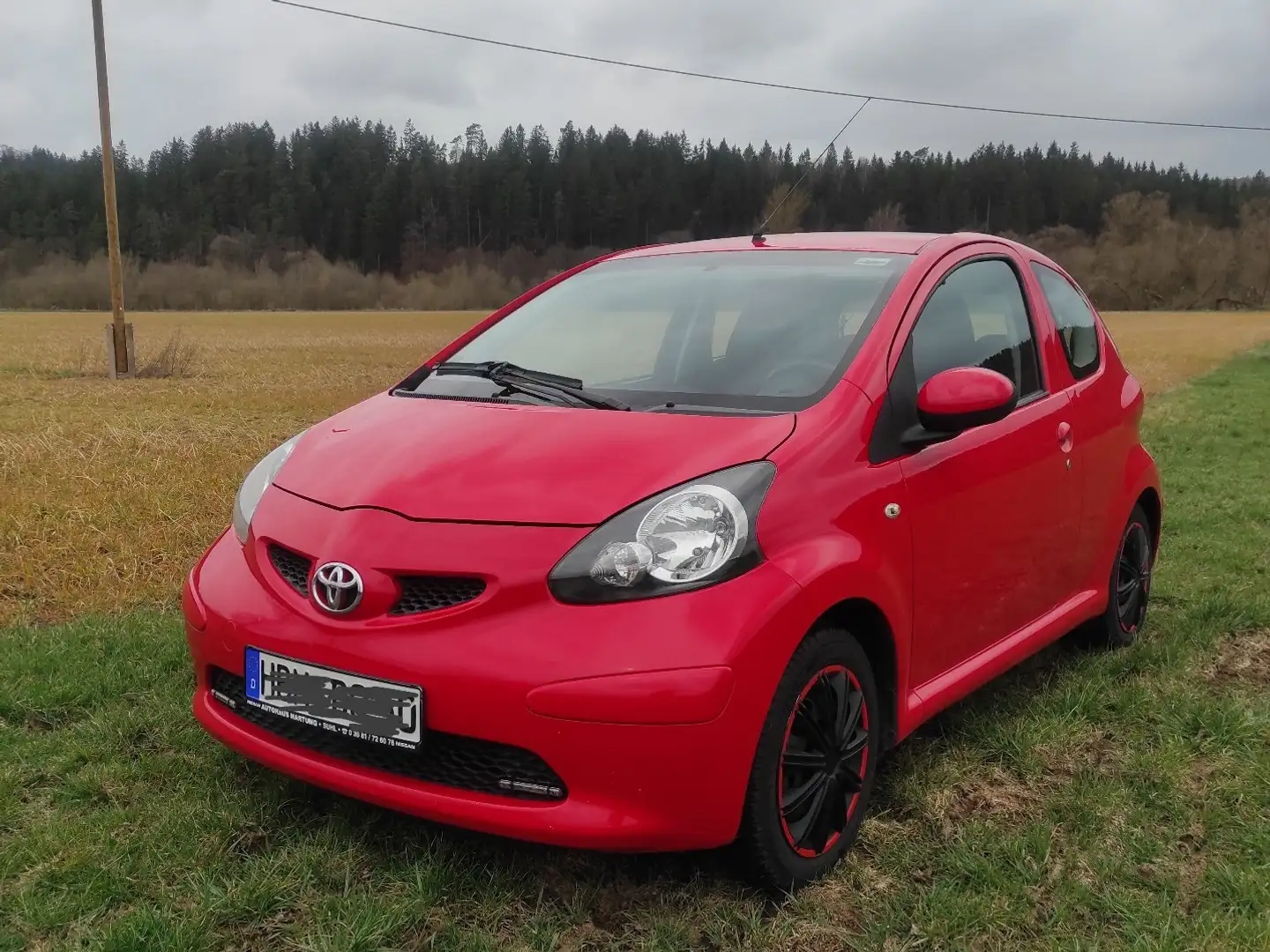 Toyota Aygo Cool Rot - 1