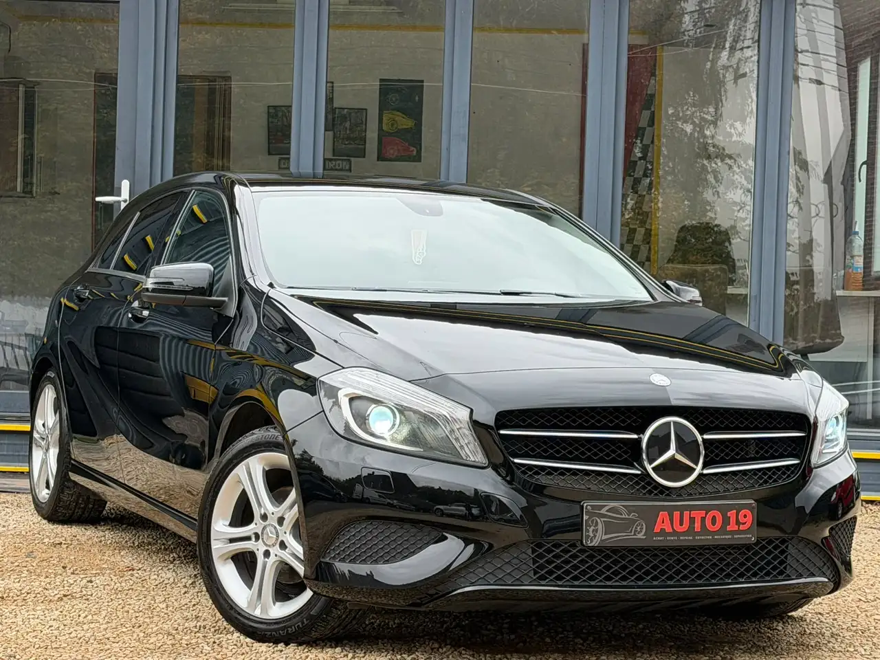 Mercedes-Benz A 180