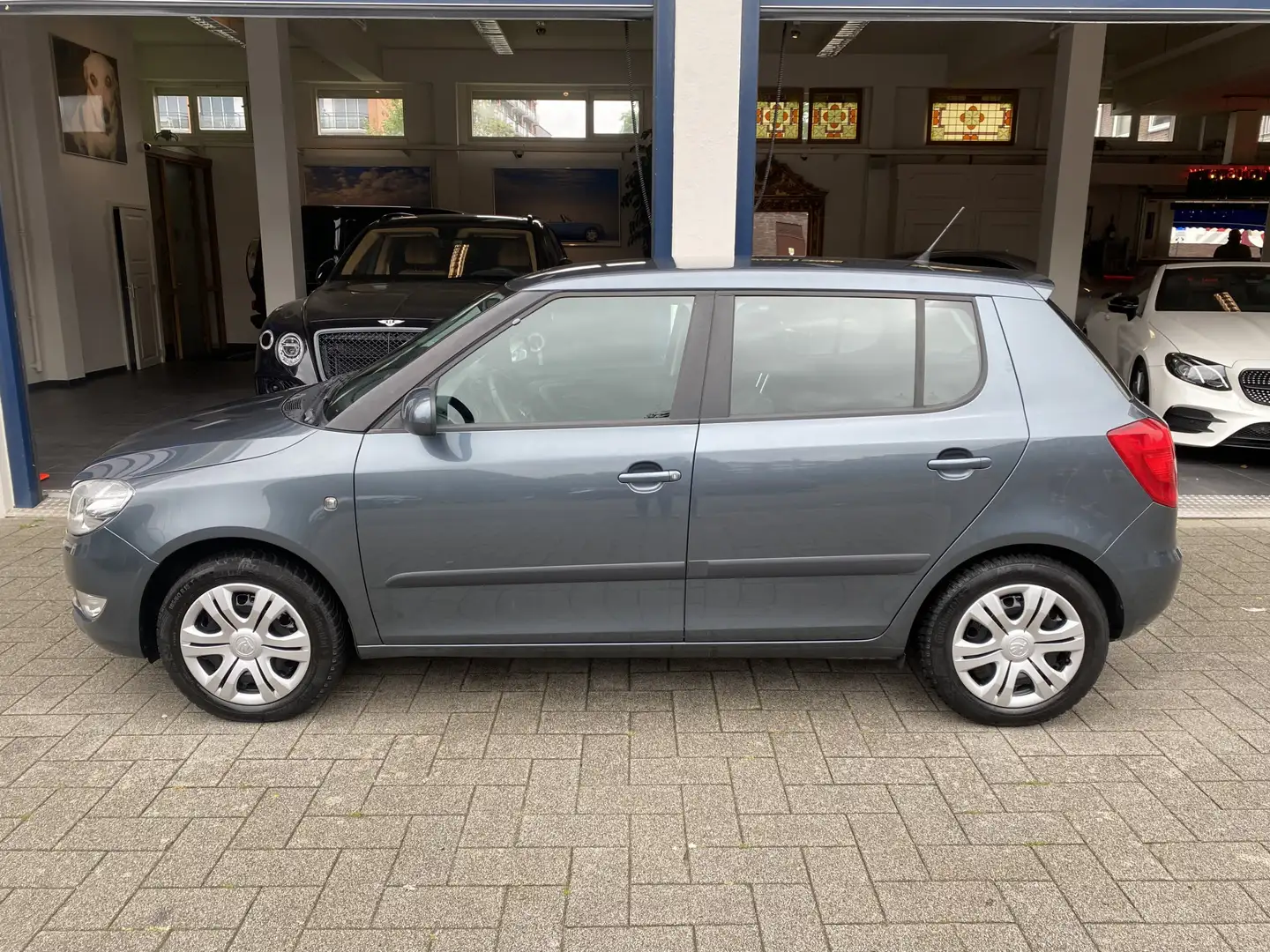 Skoda Fabia 1.2 TSI Sprint 1 EIGENAAR Grijs - 2