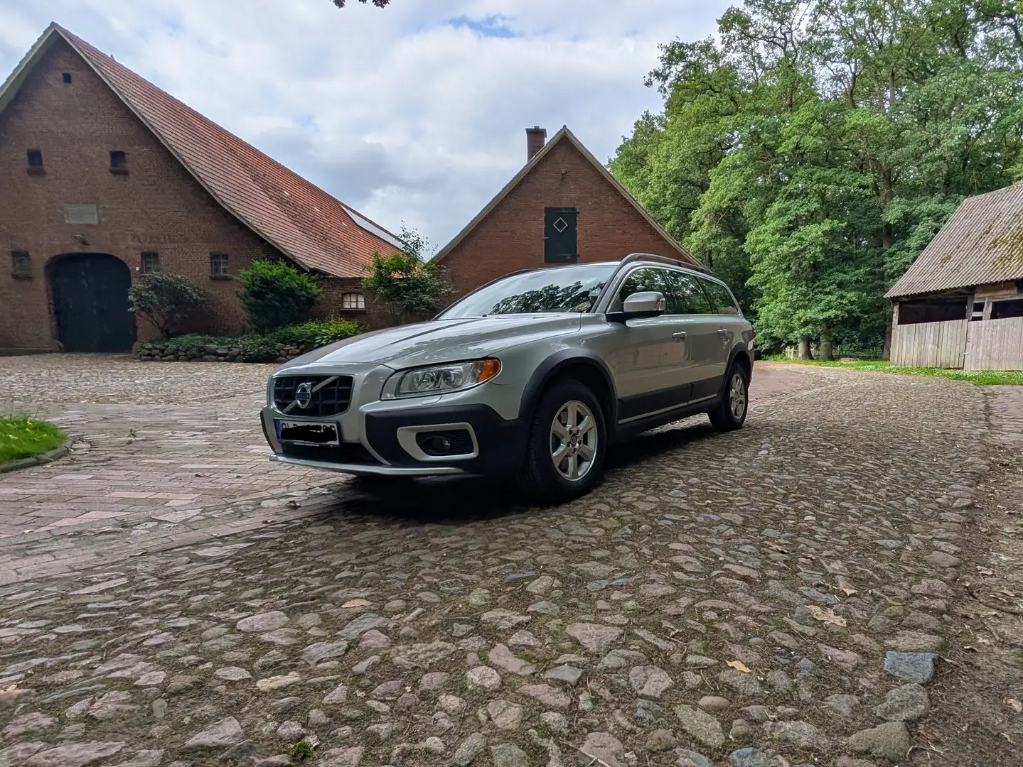 Volvo V70 V70 Diesel 2.4D Aut. Kinetic Grau - 2