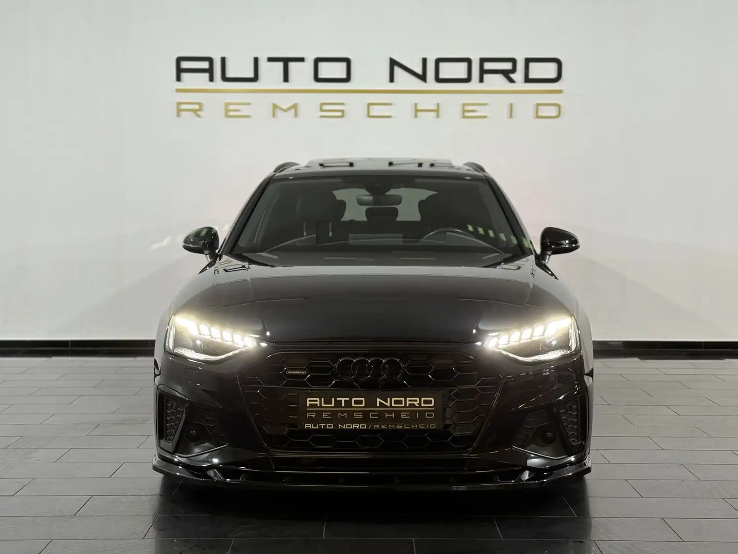 Audi A4 40TDI quat.*S-Line*Pano*AHK*Matrix*B&O*KeyGo* Schwarz - 2