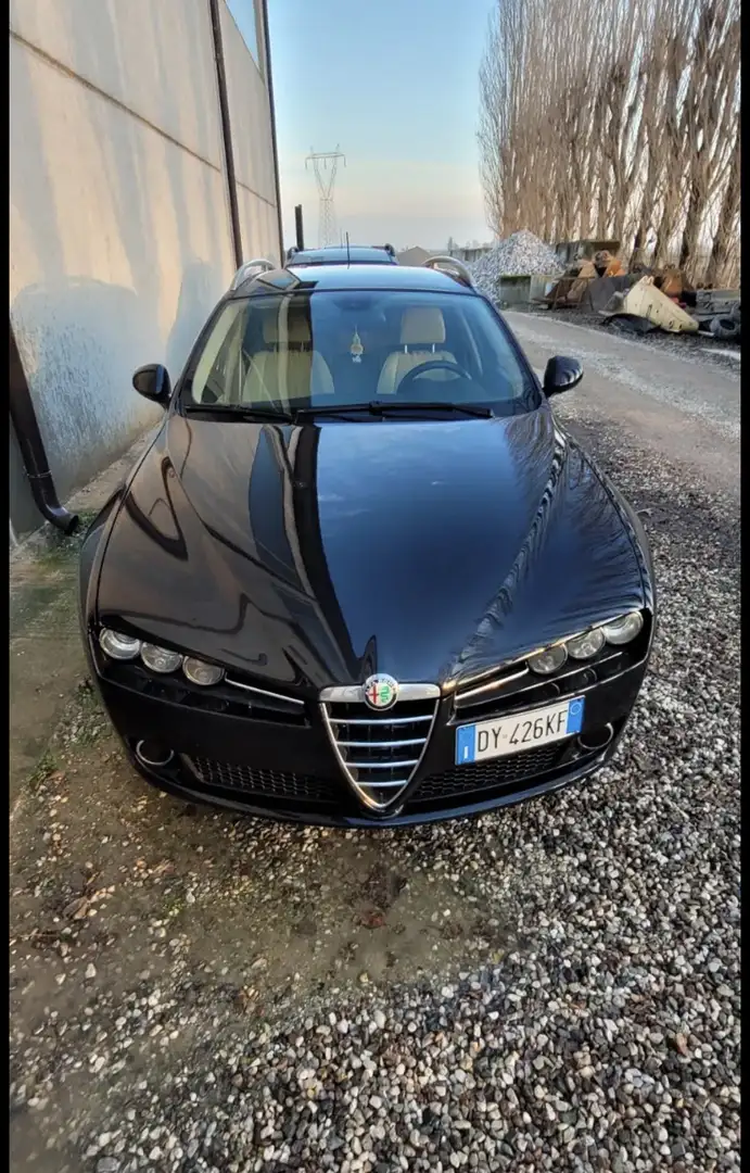 Alfa Romeo 159 SW 1.9 jtdm 16v Distinctive 150cv - 1