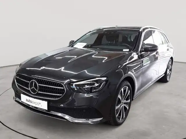Mercedes-Benz E-Class view 2