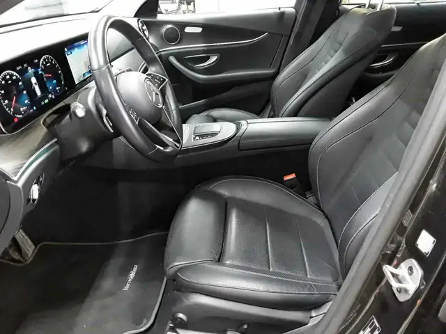 Mercedes-Benz E-Class view 7