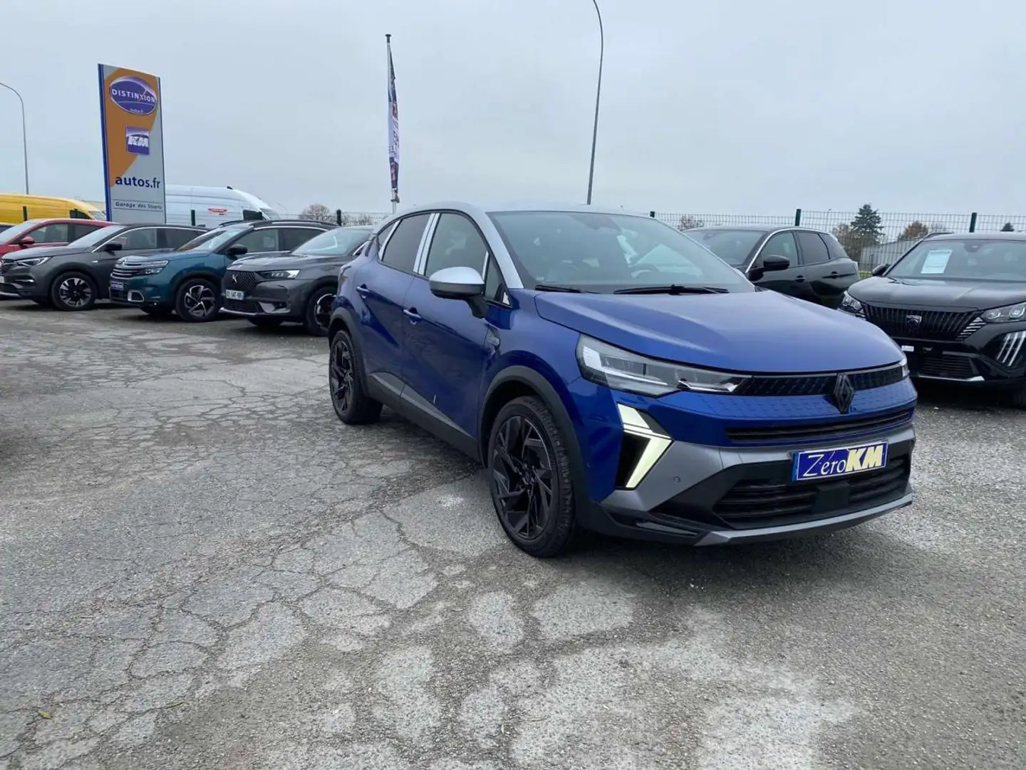 Renault Captur 1.6 E-Tech Hybride - 145 - BVA Esprit Alpine Bleu - 2