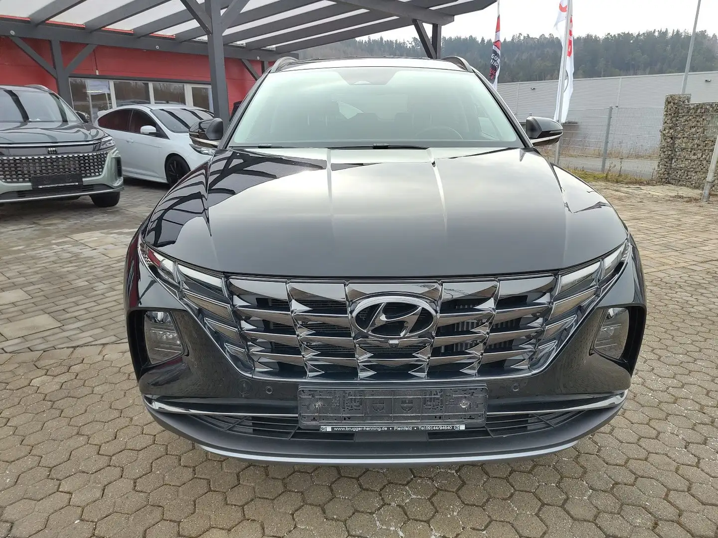 Hyundai TUCSON 1.6 T-GDI 132kW 48V DCT 4WD NAVI LenkrHzg Schwarz - 2