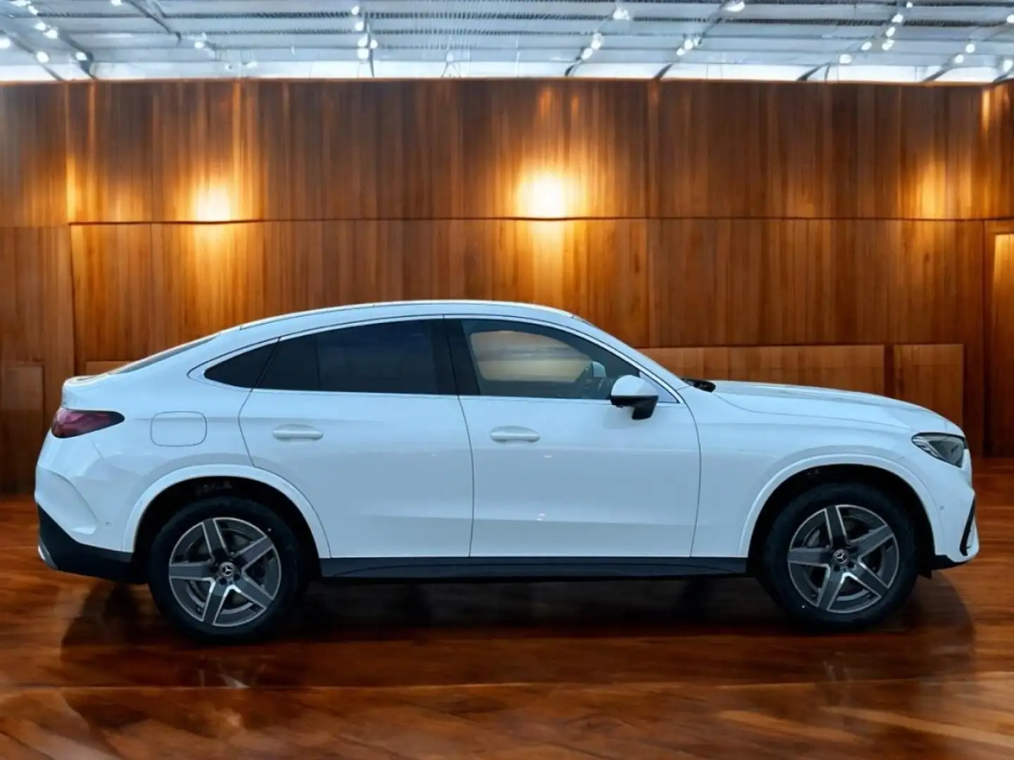 Mercedes-Benz GLC 300 Coupé 300de 4Matic Blanco - 2