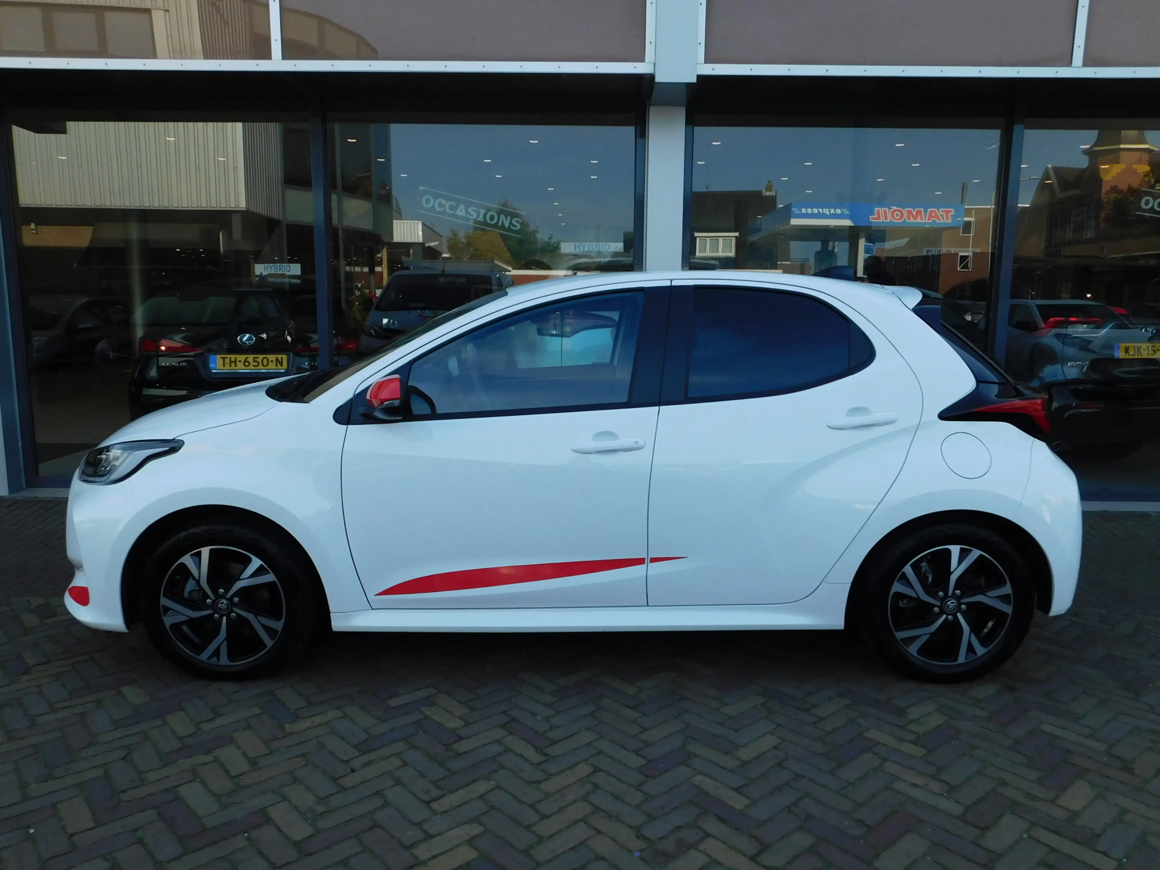 Toyota Yaris 1.5 Hybrid 115 Dynamic | Trekhaak — photo 4