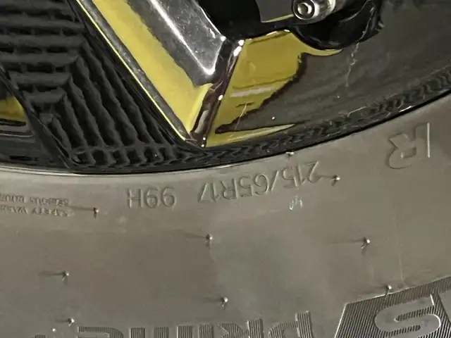 Dacia Duster view 6