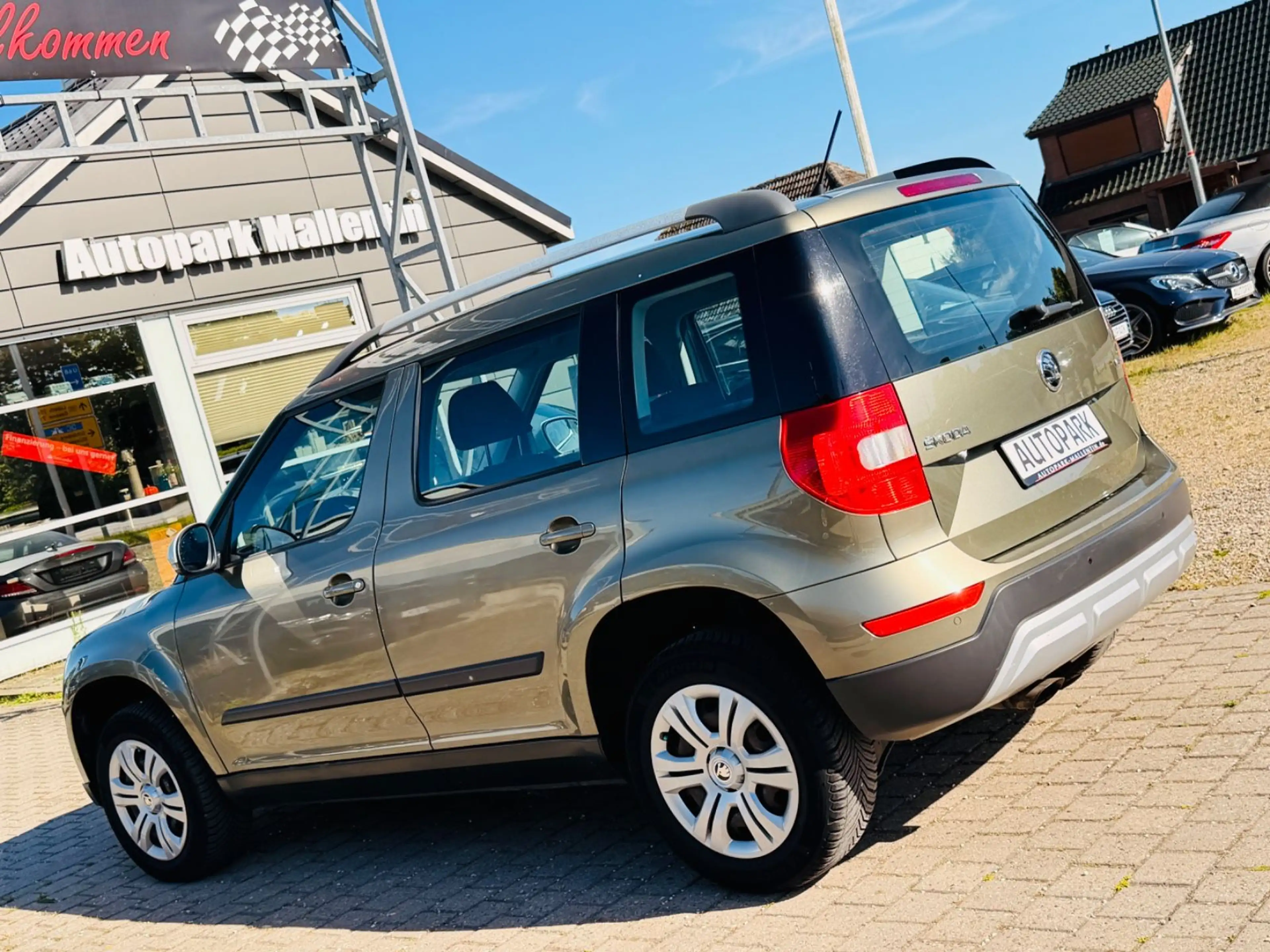 Skoda Yeti Active Outdoor *KLIMA*AHK*SHZ*DAB*PDC* — photo 5
