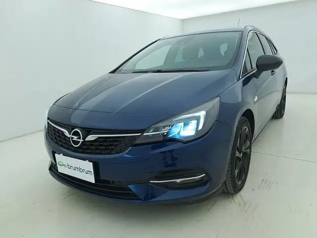 Opel Astra view 9