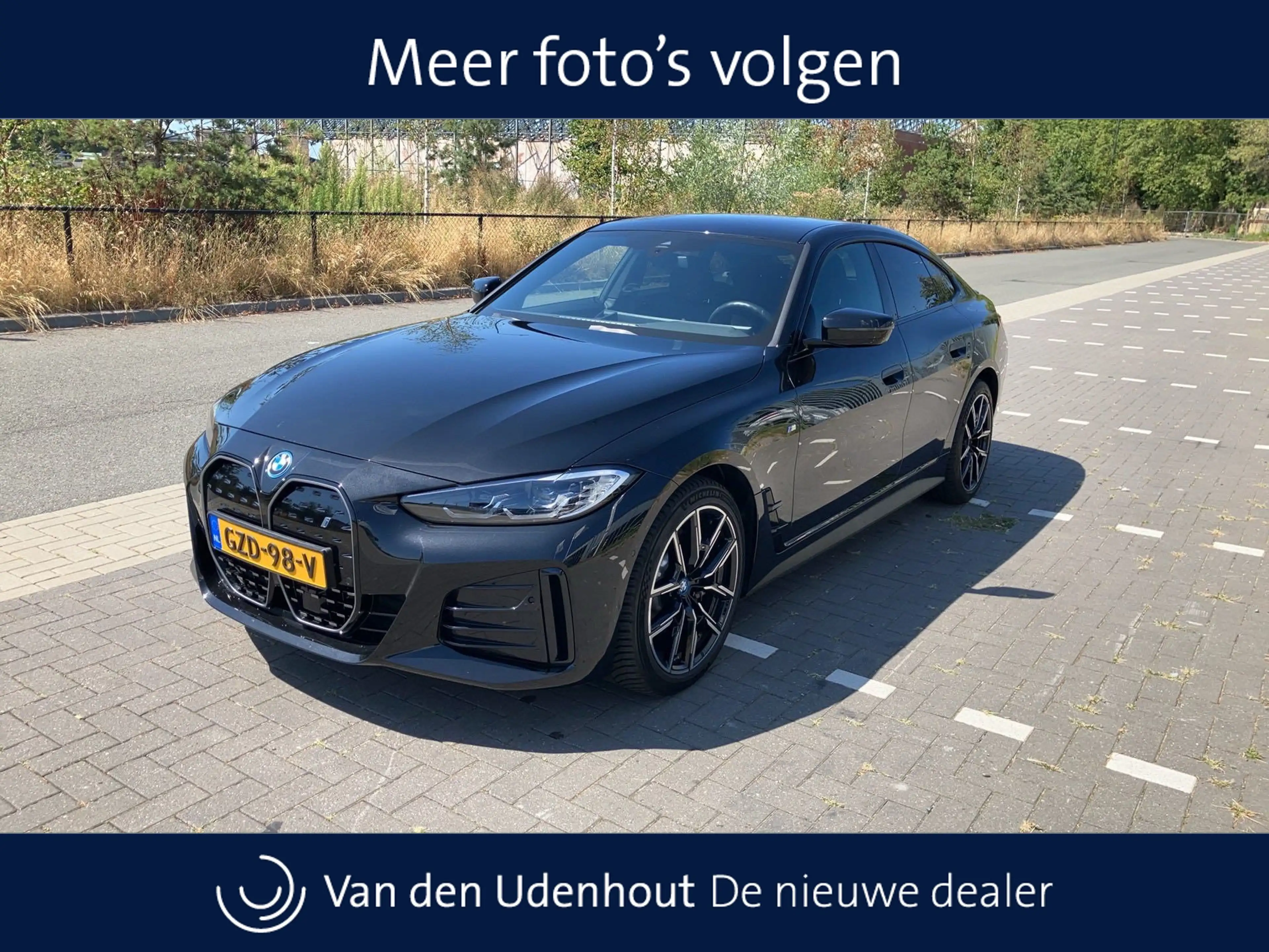 BMW i4 eDrive35 70 kWh / Navigatie / Elek. Achterklep / C