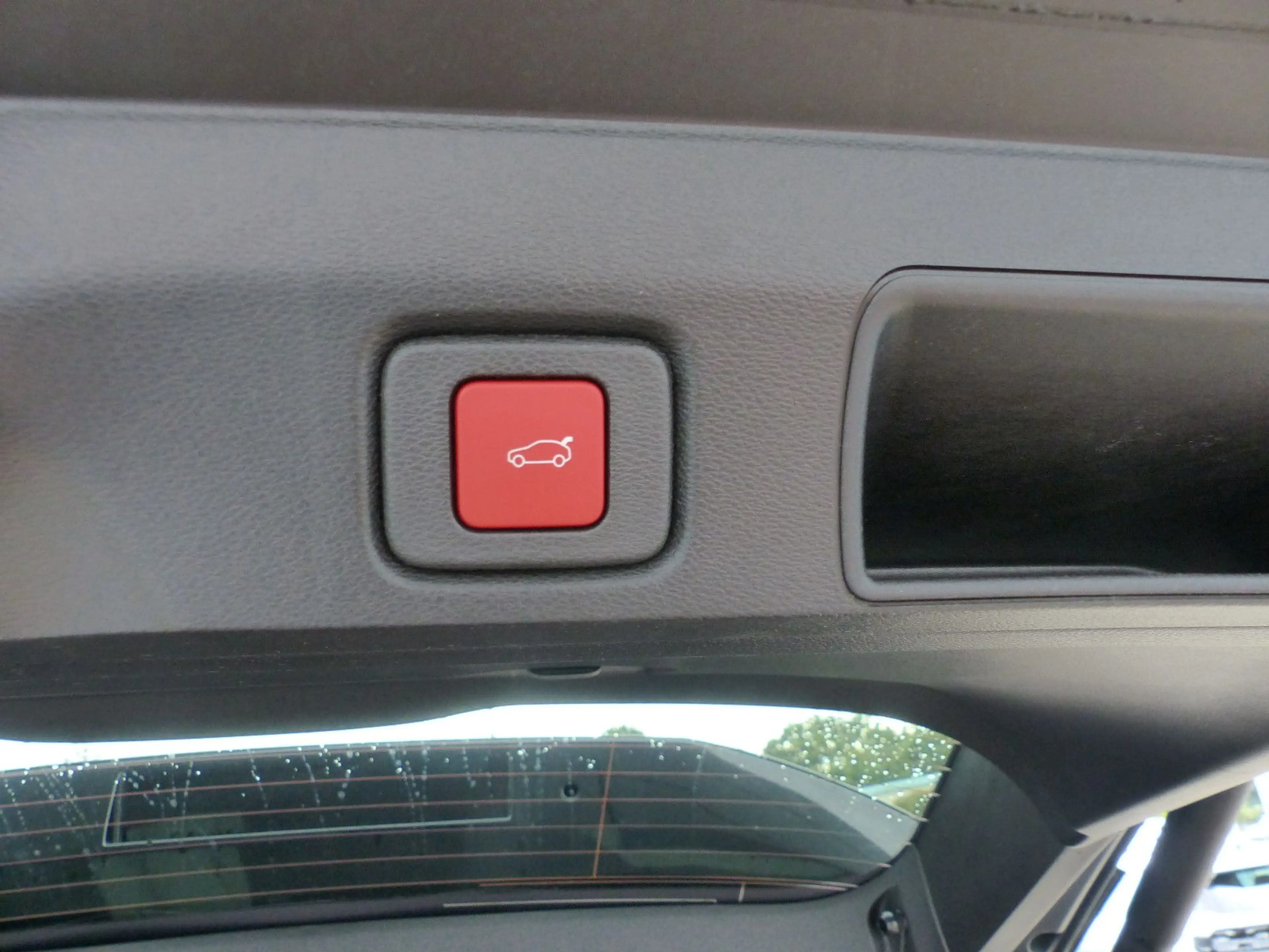 Jeep Compass Plug-In Hybrid 1.6 Summit — photo 14