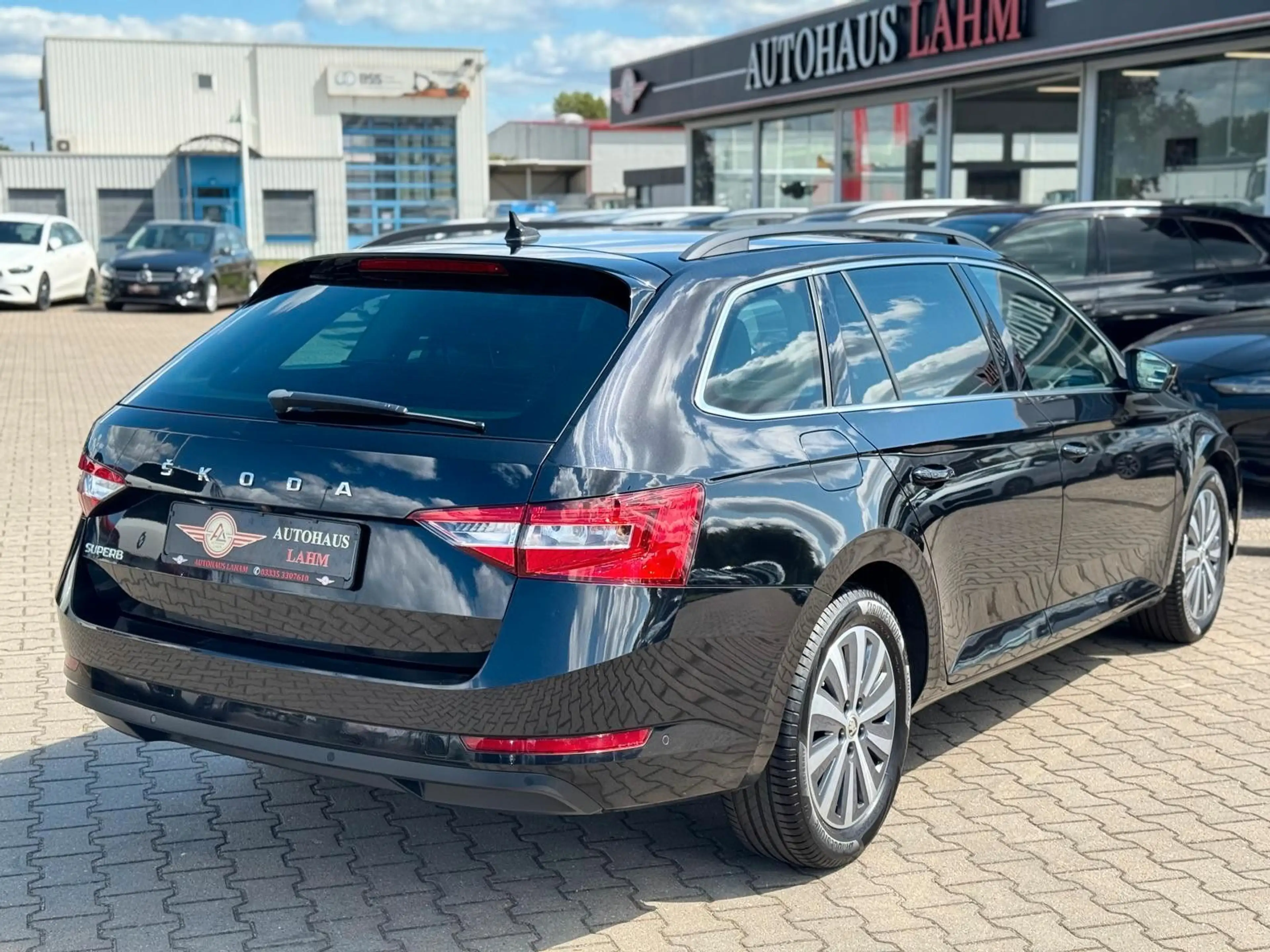 Skoda Superb Combi 2.0TDI DSG"Ambition"AHK*1-HAND*NAVI — photo 5