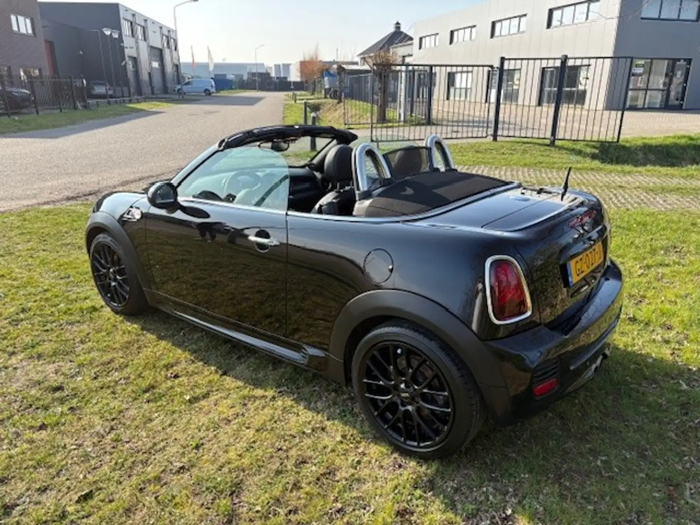 MINI Cooper S Roadster MINI 1.6 Turbo Chili | CABRIO | JCW | Harman Kardon | Sportuitlaat Schwarz - 2