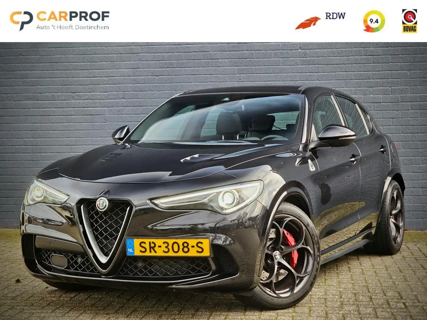 Alfa Romeo Stelvio 2.9 V6 510PK 4WD Quadrifoglio / NL AUTO / 1e EIG / Zwart - 1