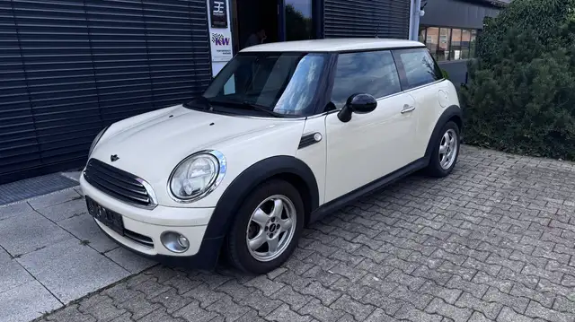 Mini One view 2