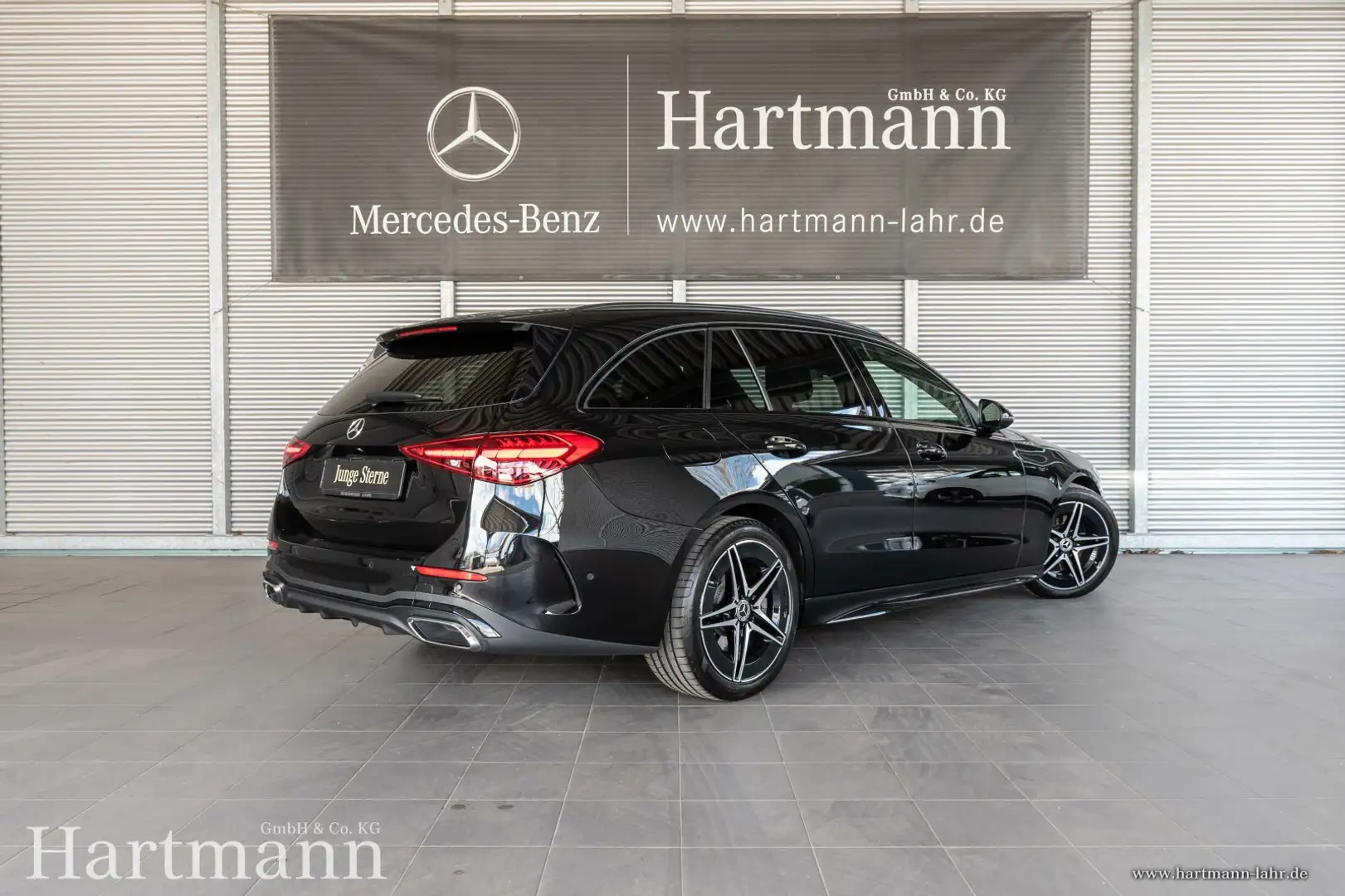 Mercedes-Benz C 300 C 300 d T AMG Advanced-Plus Night 9G AHK Memory Zwart - 2