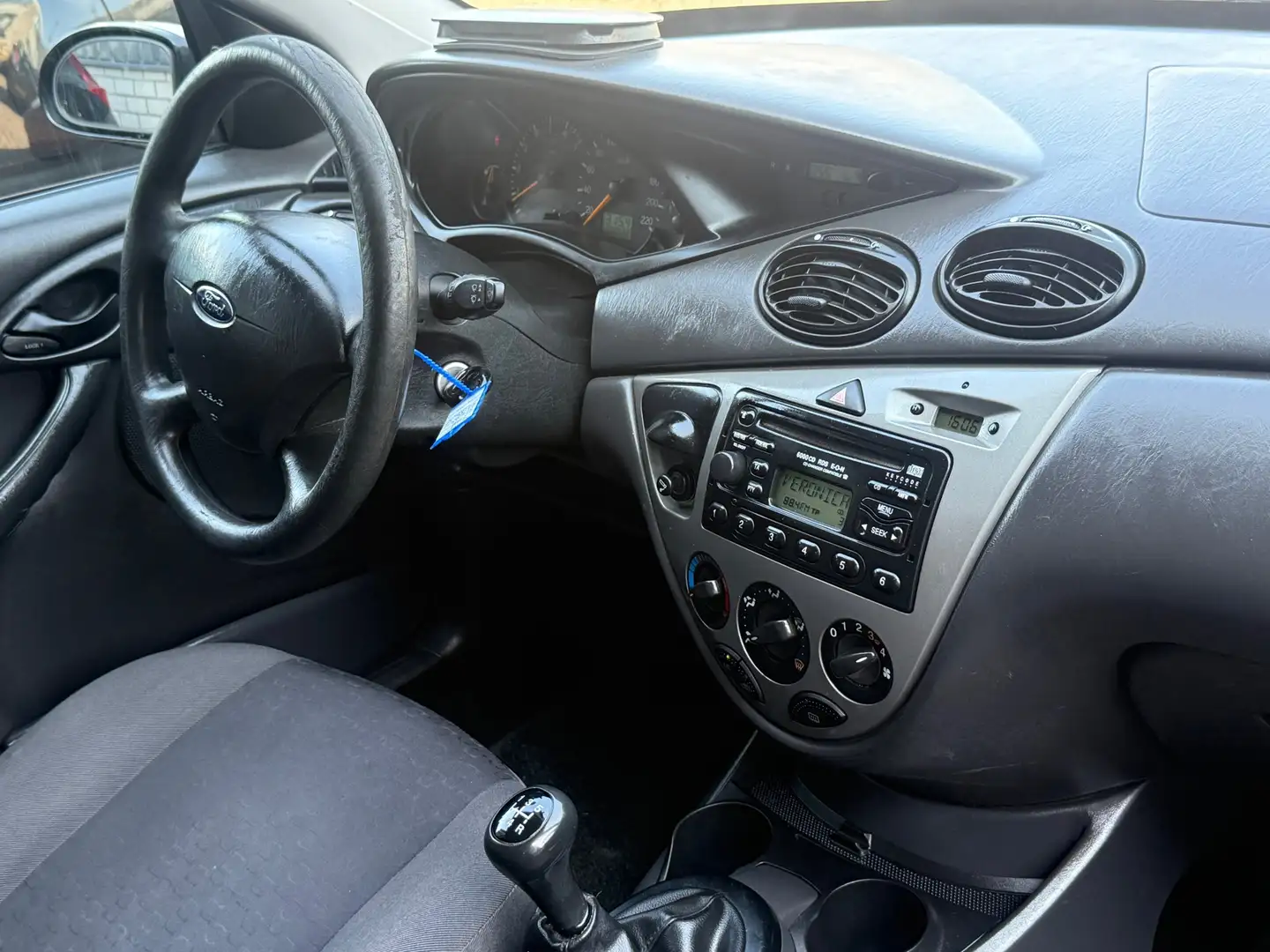 Ford Focus Wagon 1.6-16V Cool Edition Airco Elektrische Ramen Czerwony - 2