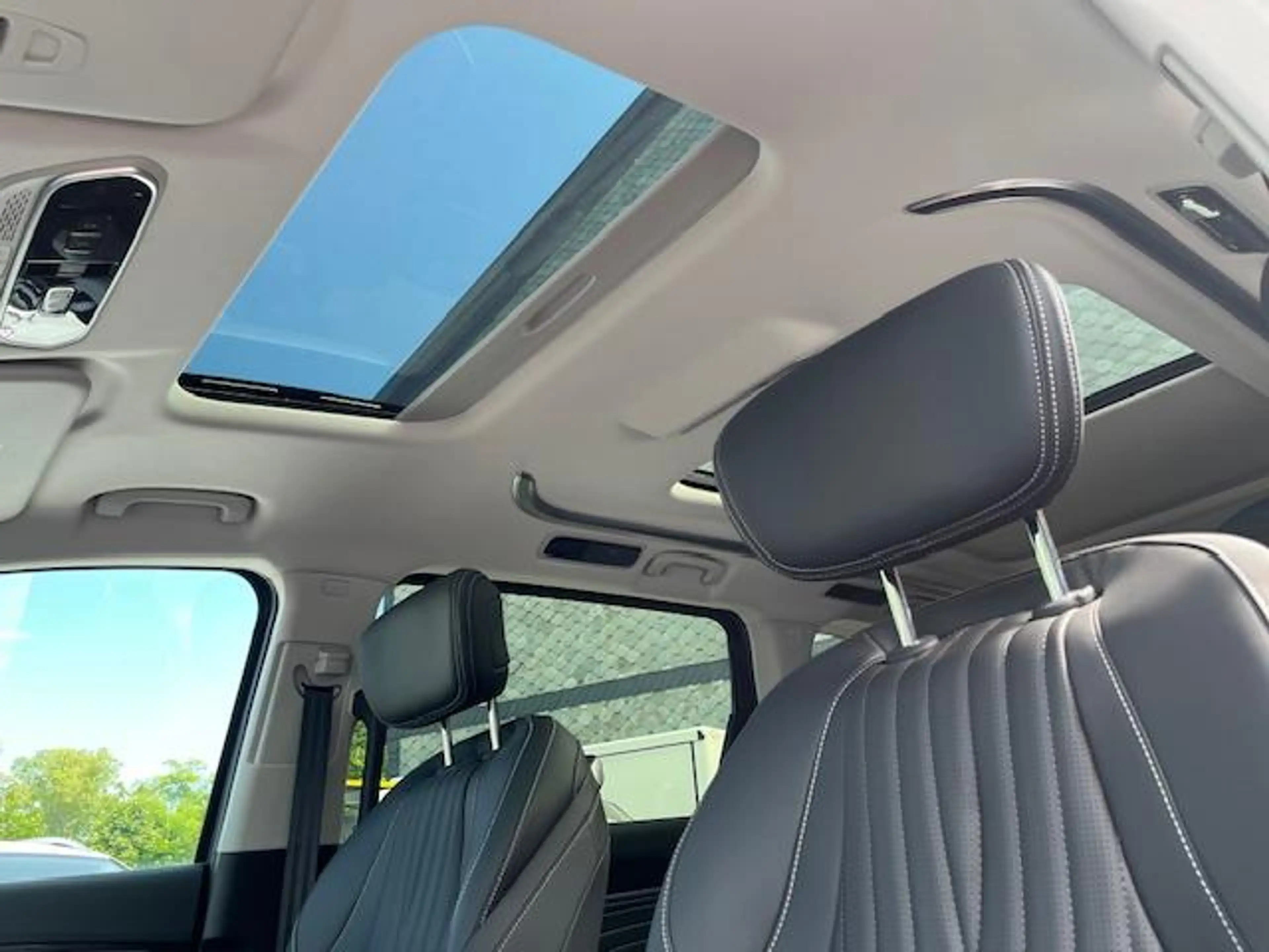 Maxus Mifa 9 LUXURY+AKKU90kWh+7-SITZER+LAGERWAGEN — photo 13