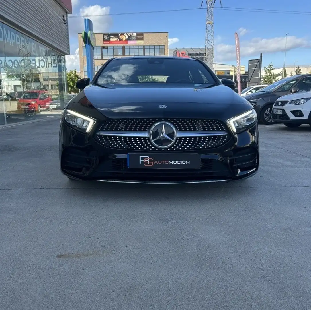 Mercedes-Benz A 180 180d 7G-DCT Schwarz - 2