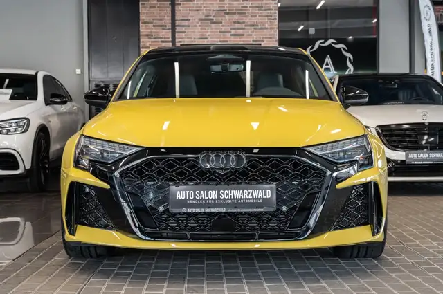 Audi RS3 view 5